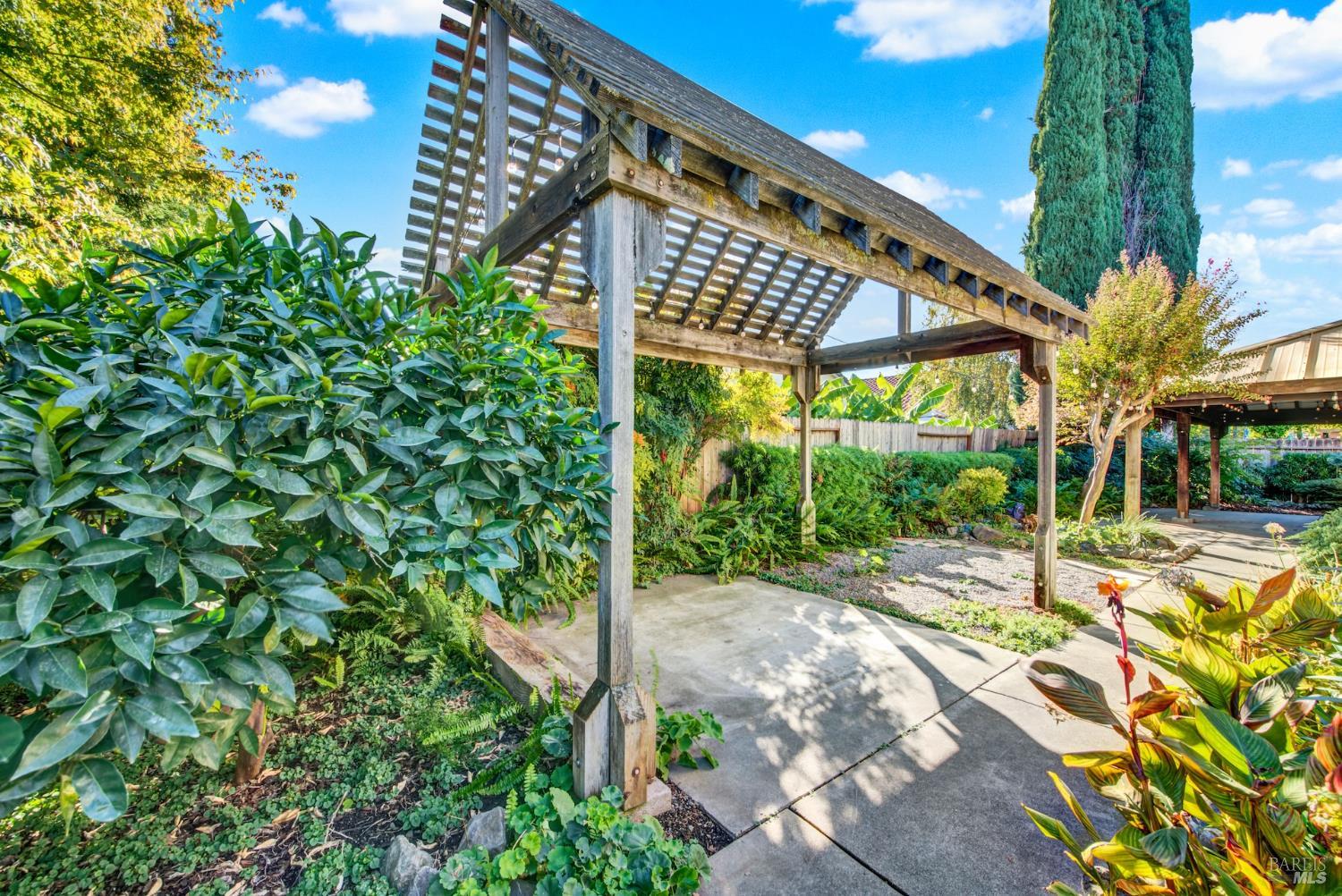 Detail Gallery Image 81 of 89 For 524 Arlene Dr, Vacaville,  CA 95688 - 4 Beds | 2 Baths