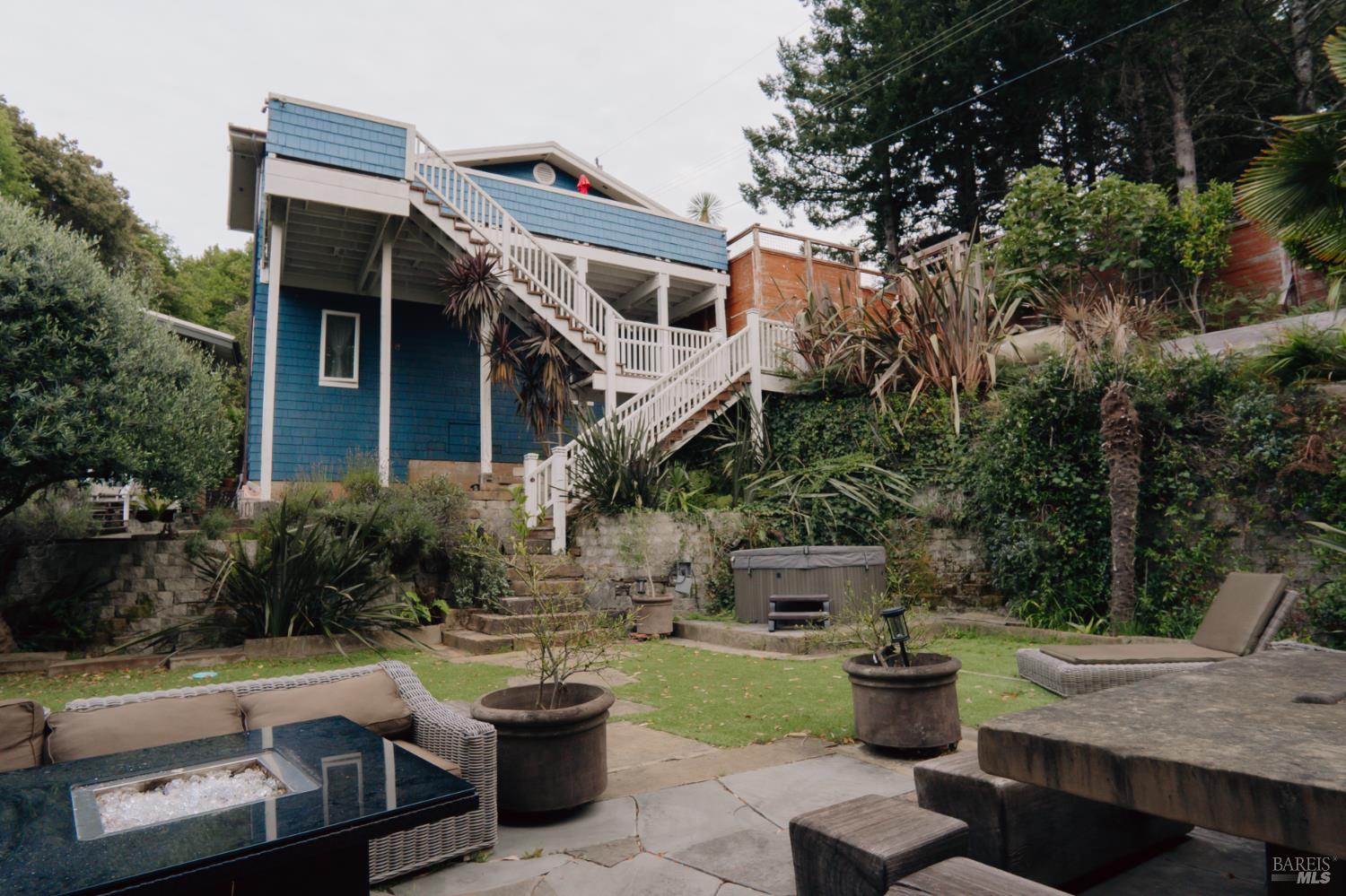 Detail Gallery Image 52 of 64 For 541 Redwood Rd, Whitethorn,  CA 95589 - 3 Beds | 2 Baths