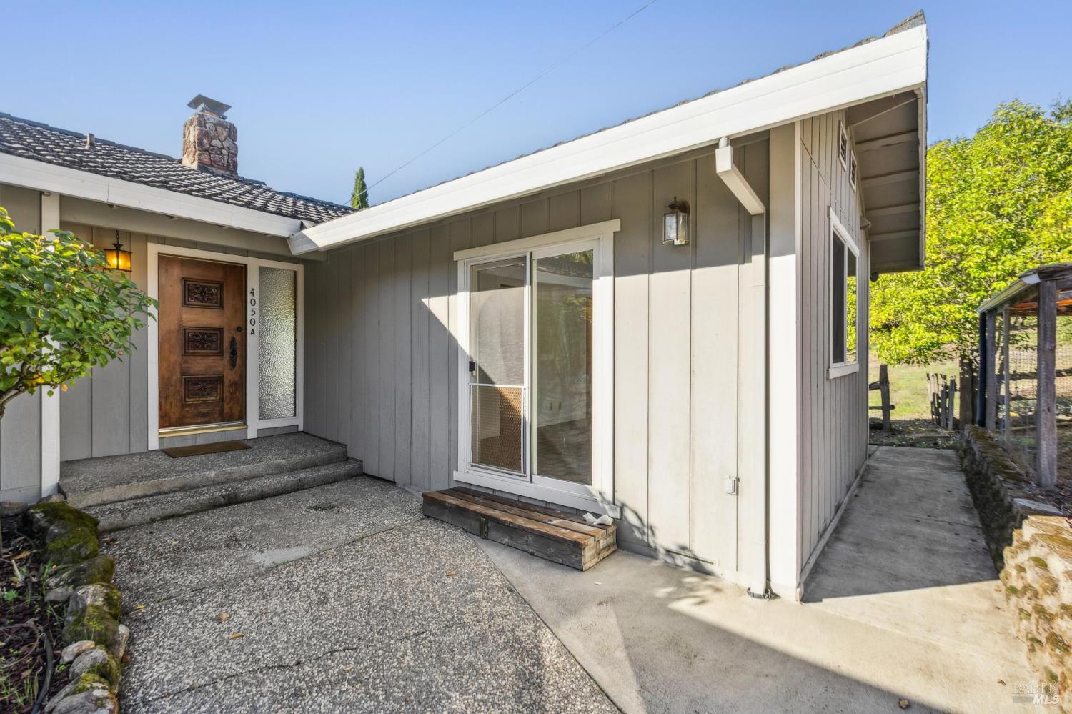 Detail Gallery Image 32 of 75 For 4050 Sonoma Mountain Rd, Santa Rosa,  CA 95404 - 4 Beds | 3/1 Baths