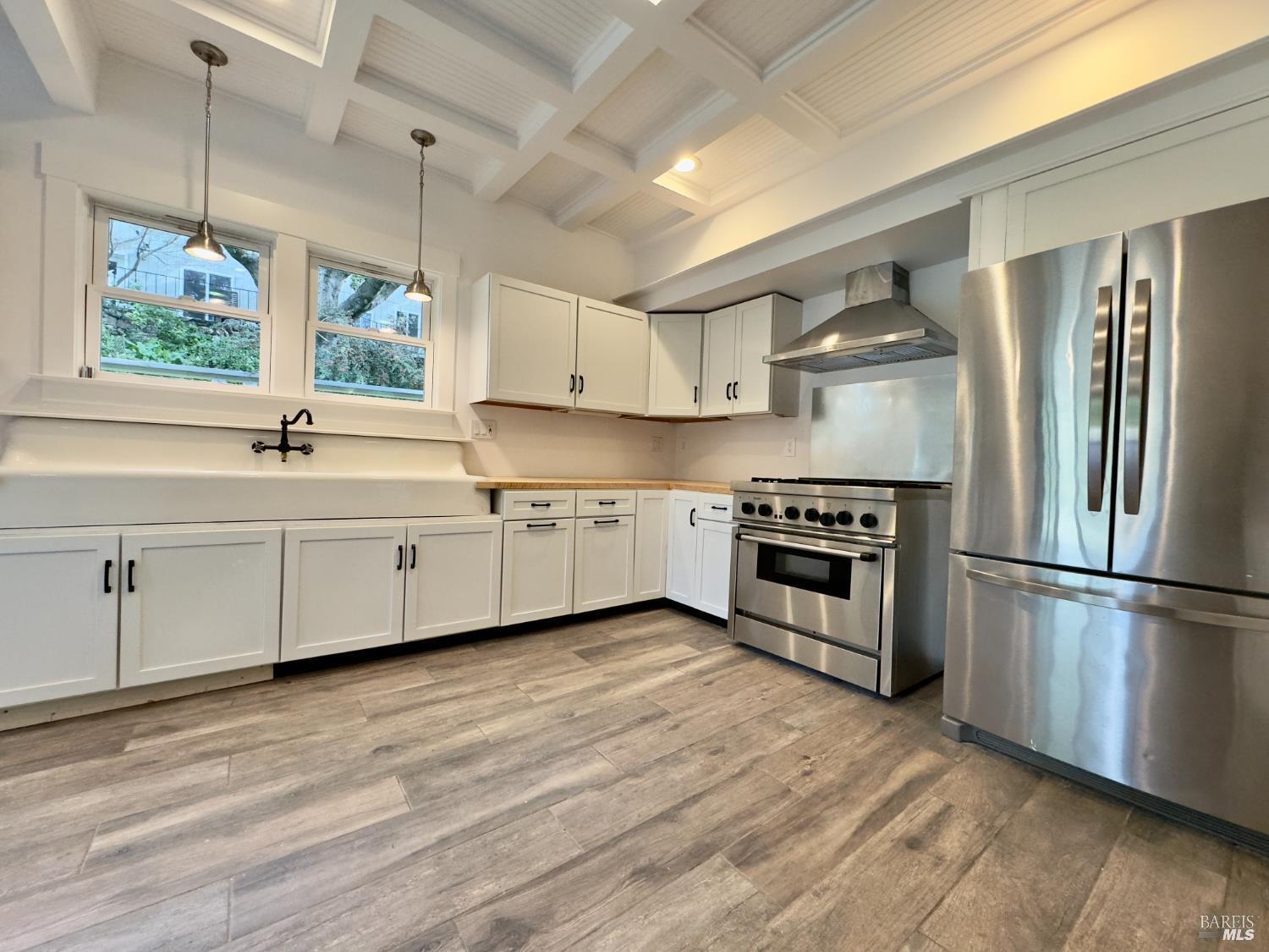 Detail Gallery Image 12 of 58 For 120 Villa Ave, San Rafael,  CA 94901 - 6 Beds | 5/1 Baths