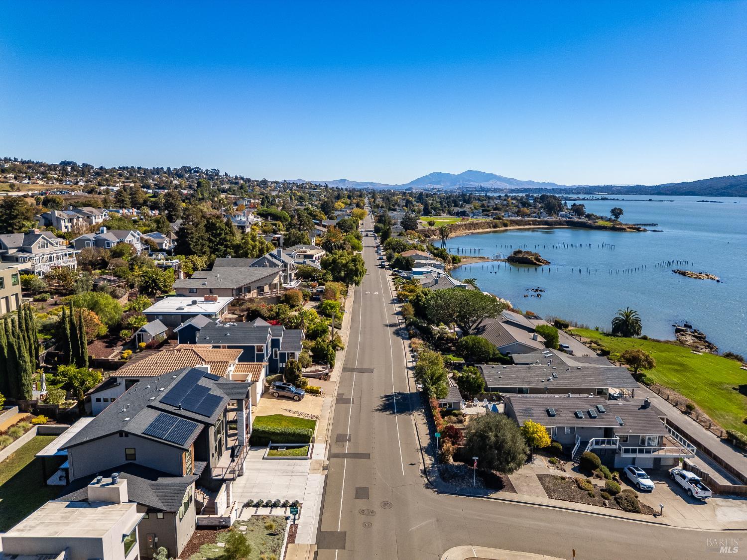 Detail Gallery Image 48 of 53 For 1185 W K St, Benicia,  CA 94510 - 4 Beds | 4 Baths