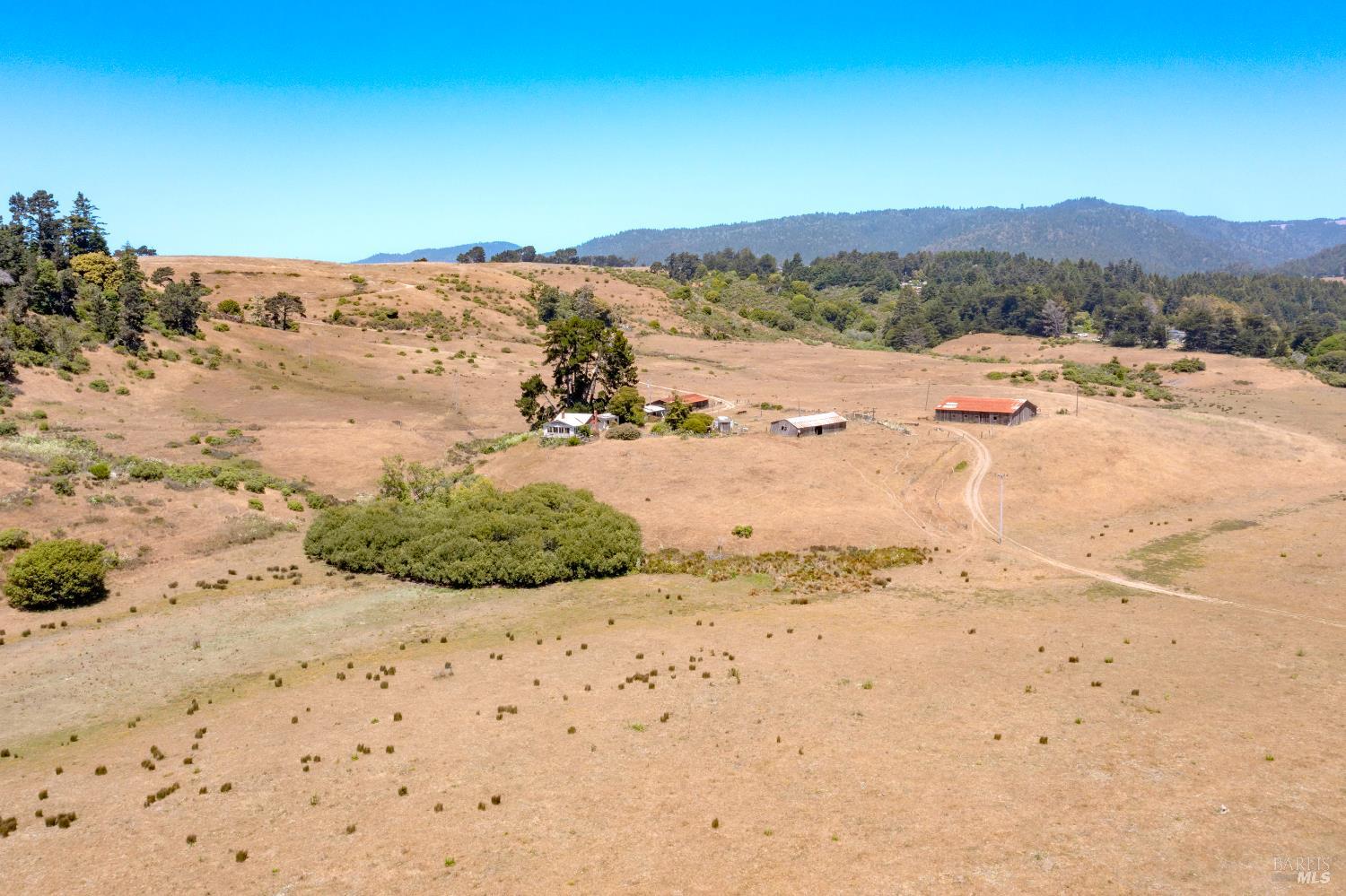 Detail Gallery Image 3 of 55 For 43001 Mountain View Rd, Manchester,  CA 95459 - – Beds | – Baths