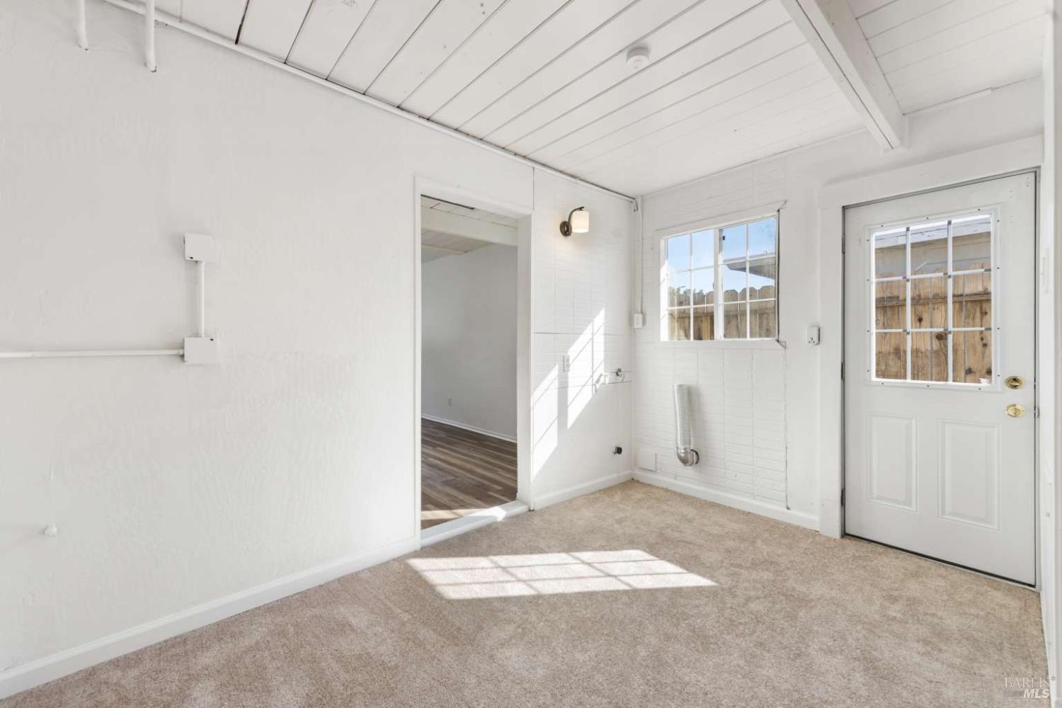 Detail Gallery Image 7 of 25 For 1024 Tyler St, Fairfield,  CA 94533 - 4 Beds | 1 Baths