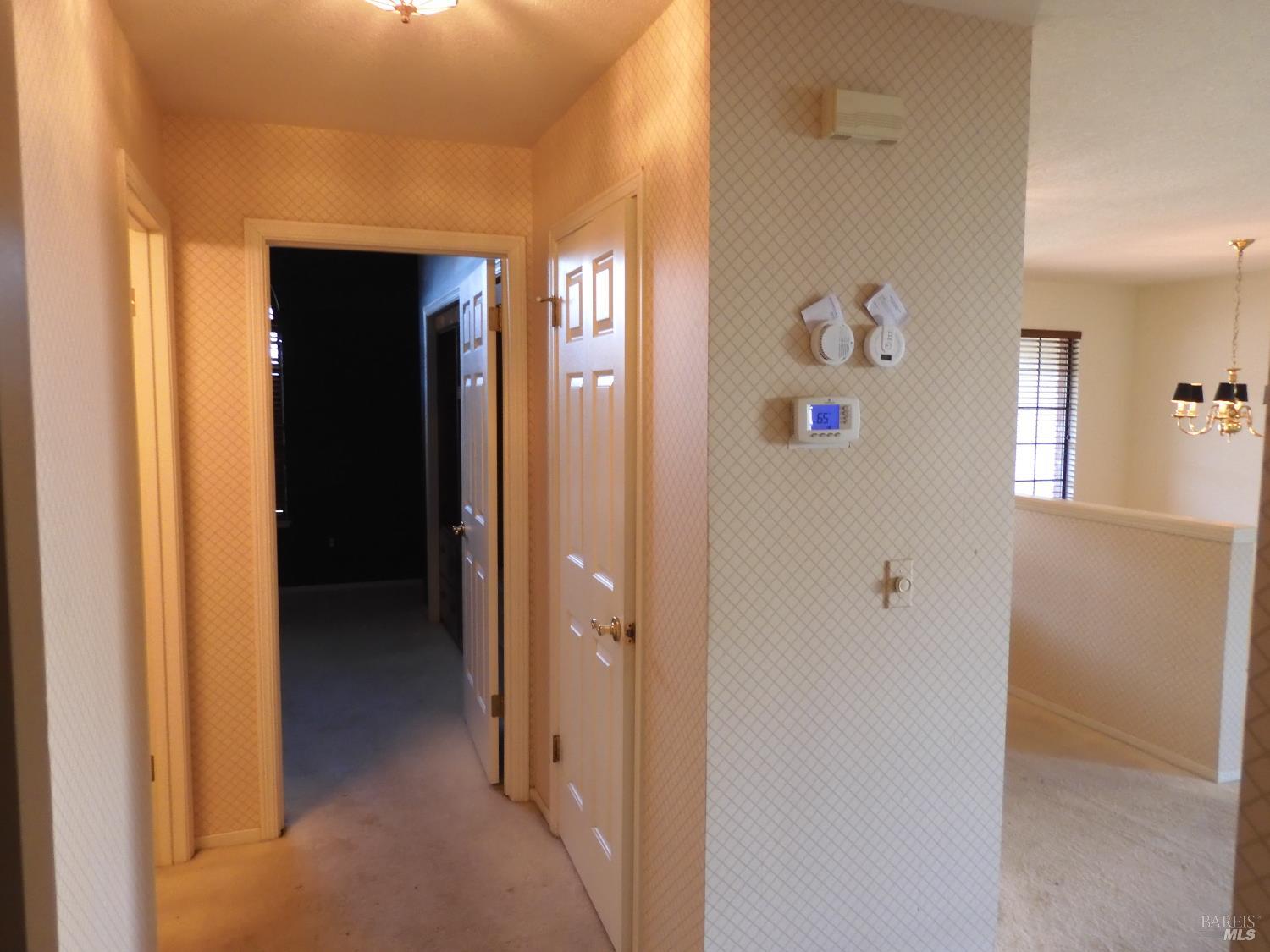 Detail Gallery Image 18 of 36 For 356 Singing Brook Cir, Santa Rosa,  CA 95409 - 2 Beds | 2 Baths