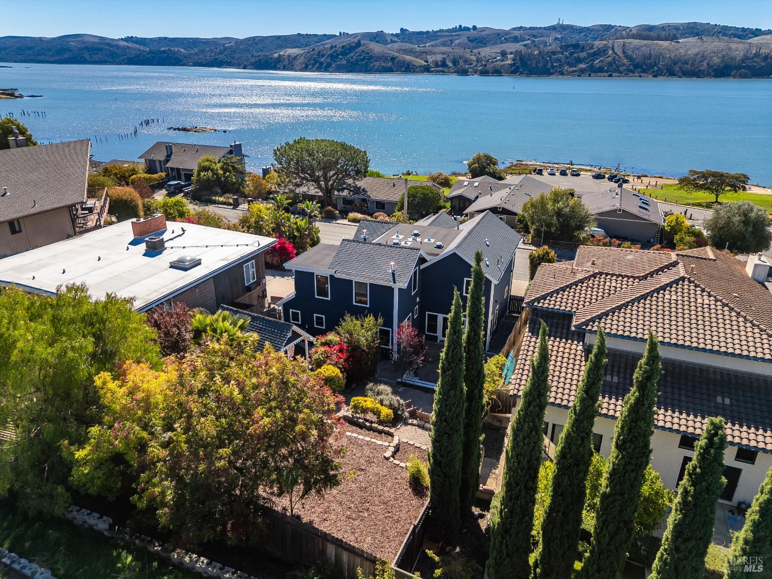 Detail Gallery Image 43 of 53 For 1185 W K St, Benicia,  CA 94510 - 4 Beds | 4 Baths