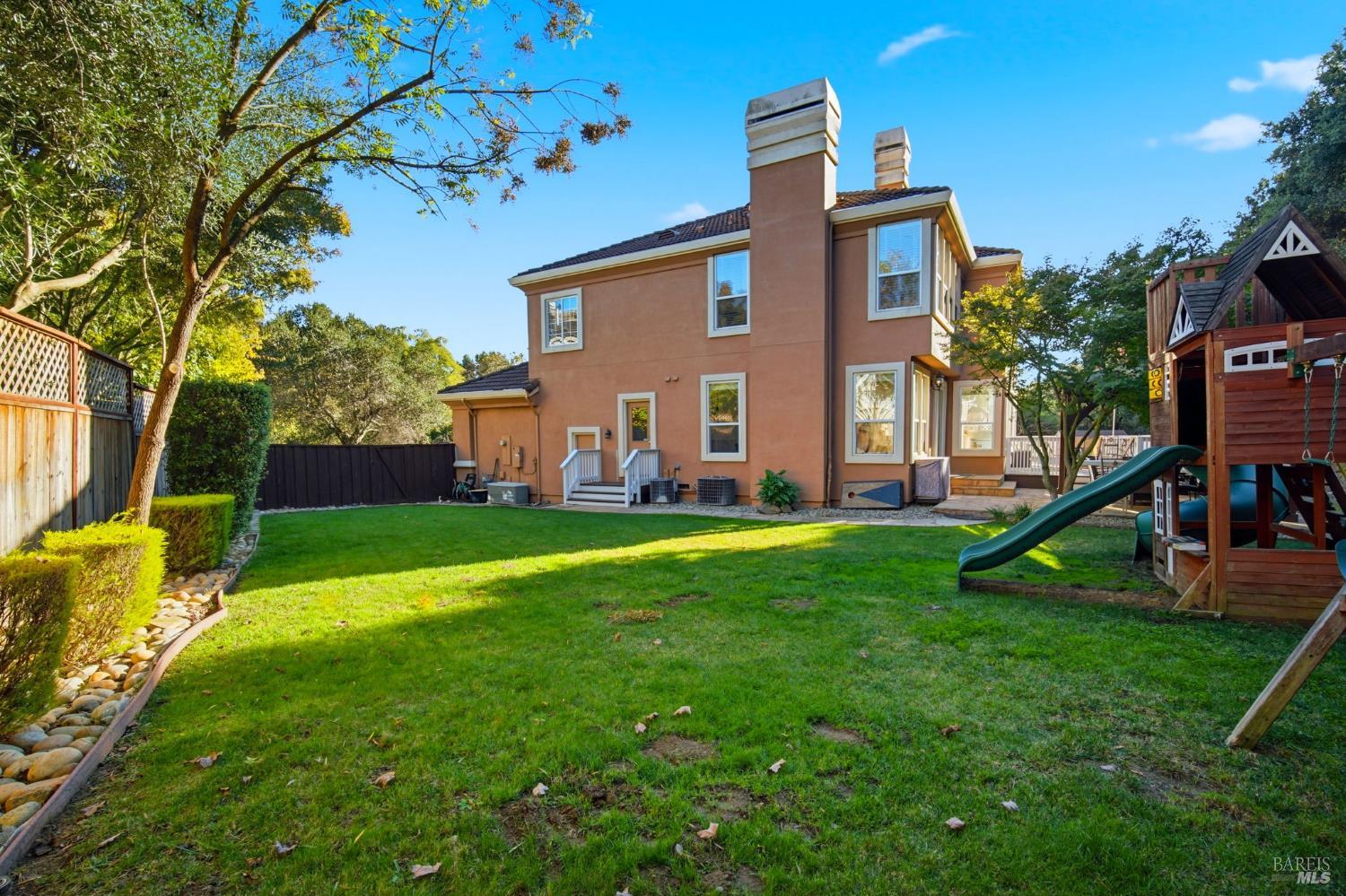 Detail Gallery Image 67 of 72 For 116 Yulupa Cir, Santa Rosa,  CA 95405 - 4 Beds | 3/1 Baths