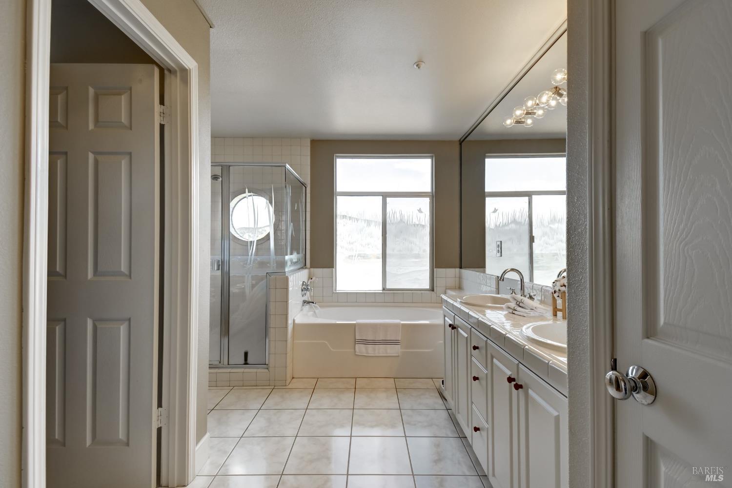 Detail Gallery Image 24 of 35 For Address Is Not Disclosed, San Rafael,  CA 94901 - 3 Beds | 2/1 Baths