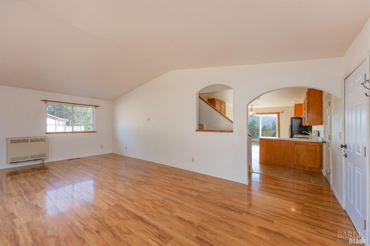 Detail Gallery Image 4 of 20 For 27841 Poppy Dr, Willits,  CA 95490 - 3 Beds | 2 Baths