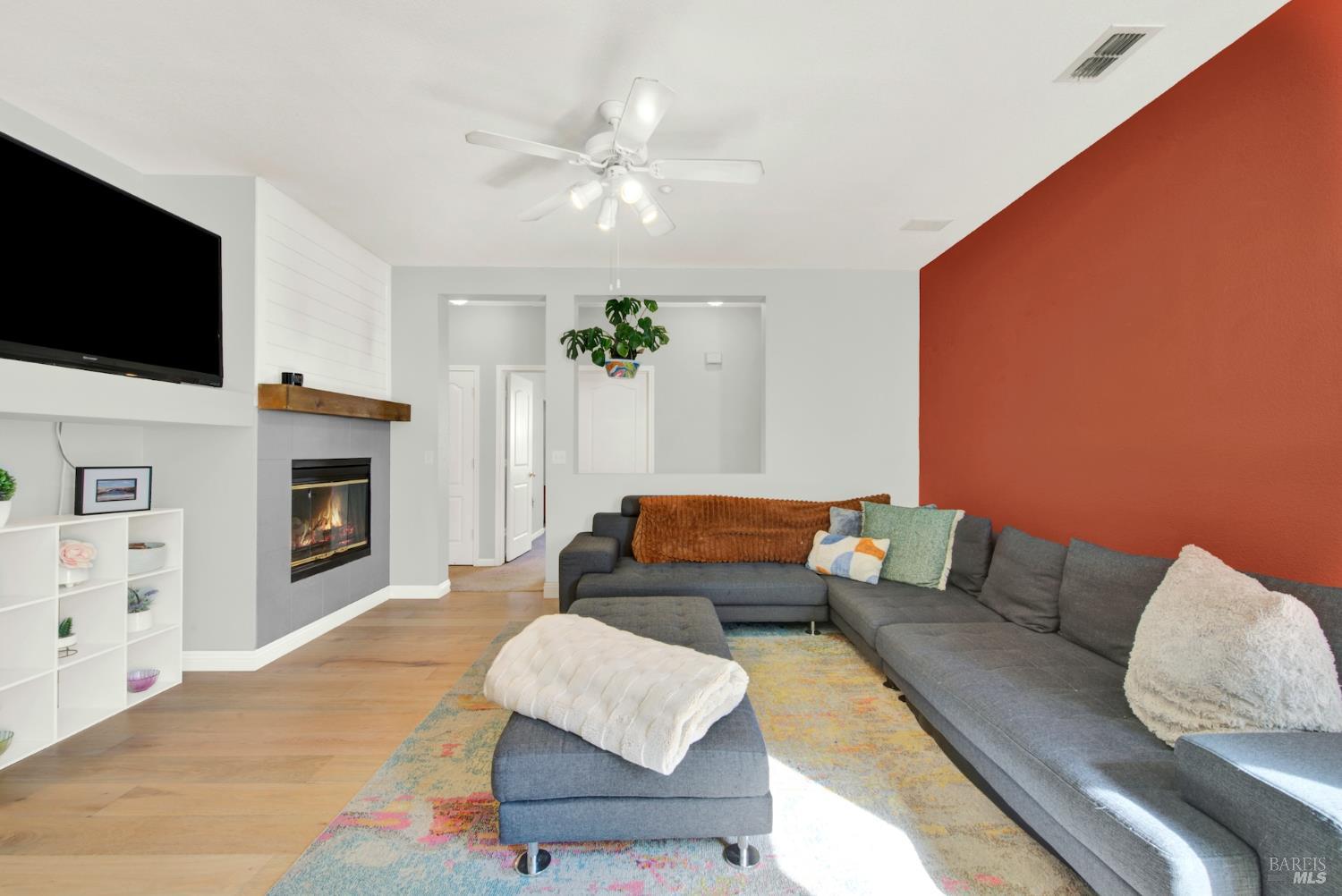 Detail Gallery Image 16 of 69 For 4763 Summerset Dr, Fairfield,  CA 94534 - 3 Beds | 2 Baths