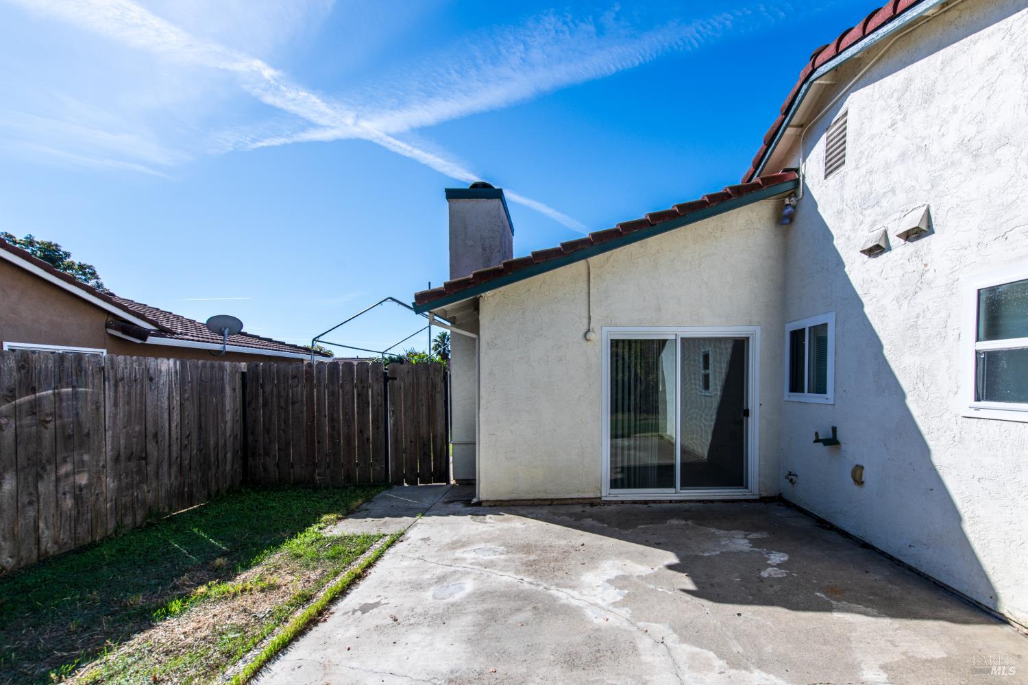 Detail Gallery Image 39 of 43 For 1944 Diamond Way, Fairfield,  CA 94533 - 3 Beds | 2 Baths