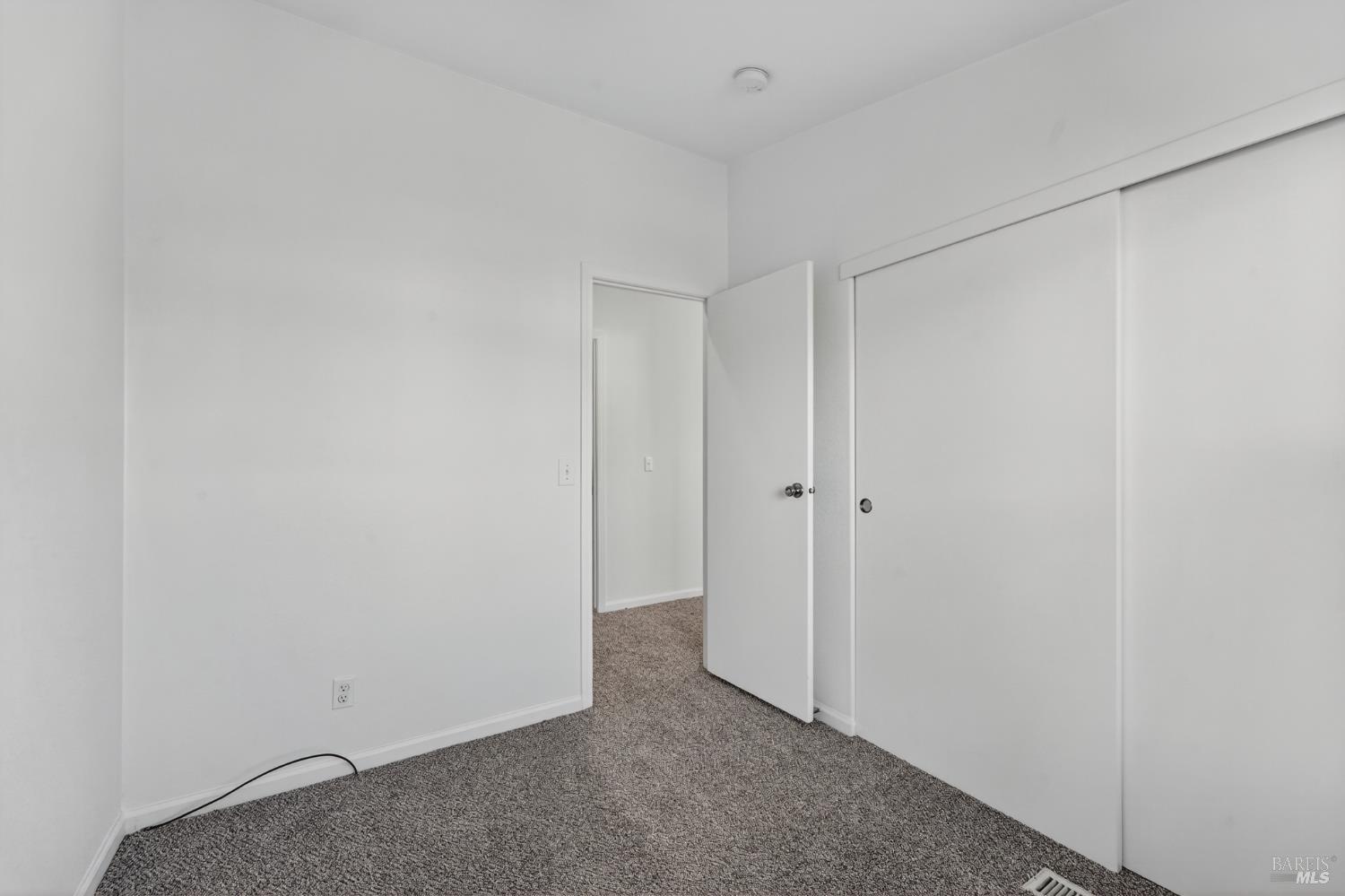 Detail Gallery Image 10 of 34 For 3000 Broadway St #8,  American Canyon,  CA 94503 - 3 Beds | 2 Baths