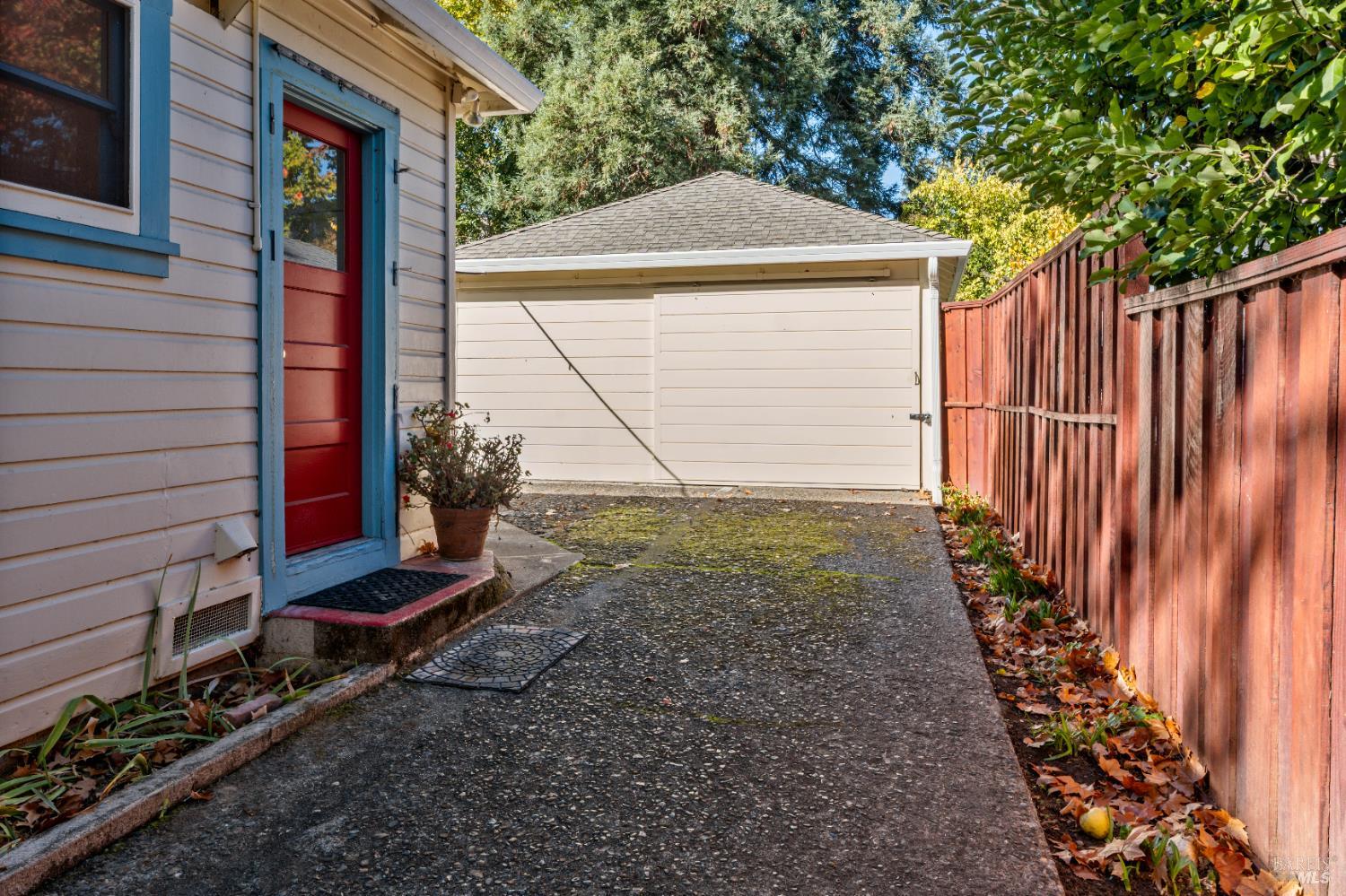 Detail Gallery Image 20 of 23 For 336 W Mill St, Ukiah,  CA 95482 - 3 Beds | 1 Baths