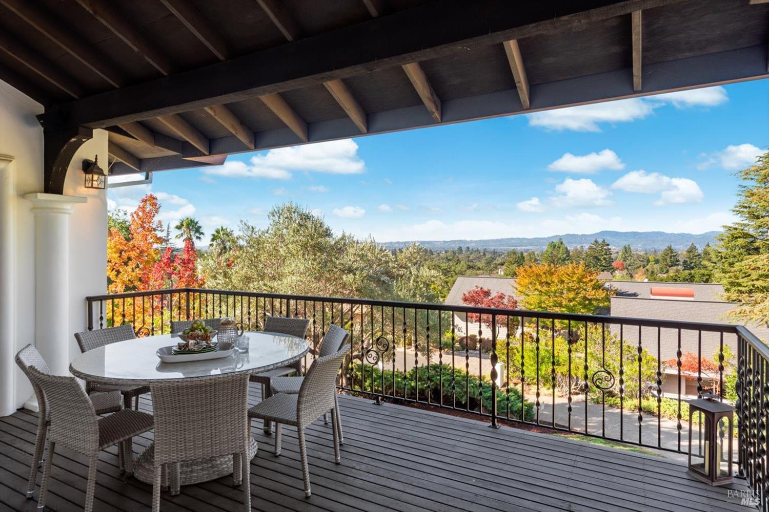 Detail Gallery Image 24 of 62 For 14 Maui Way, Napa,  CA 94558 - 4 Beds | 3 Baths