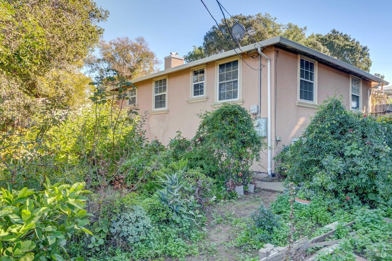 Detail Gallery Image 27 of 32 For 257 Mountain View Ave, Vallejo,  CA 94590 - 2 Beds | 1 Baths