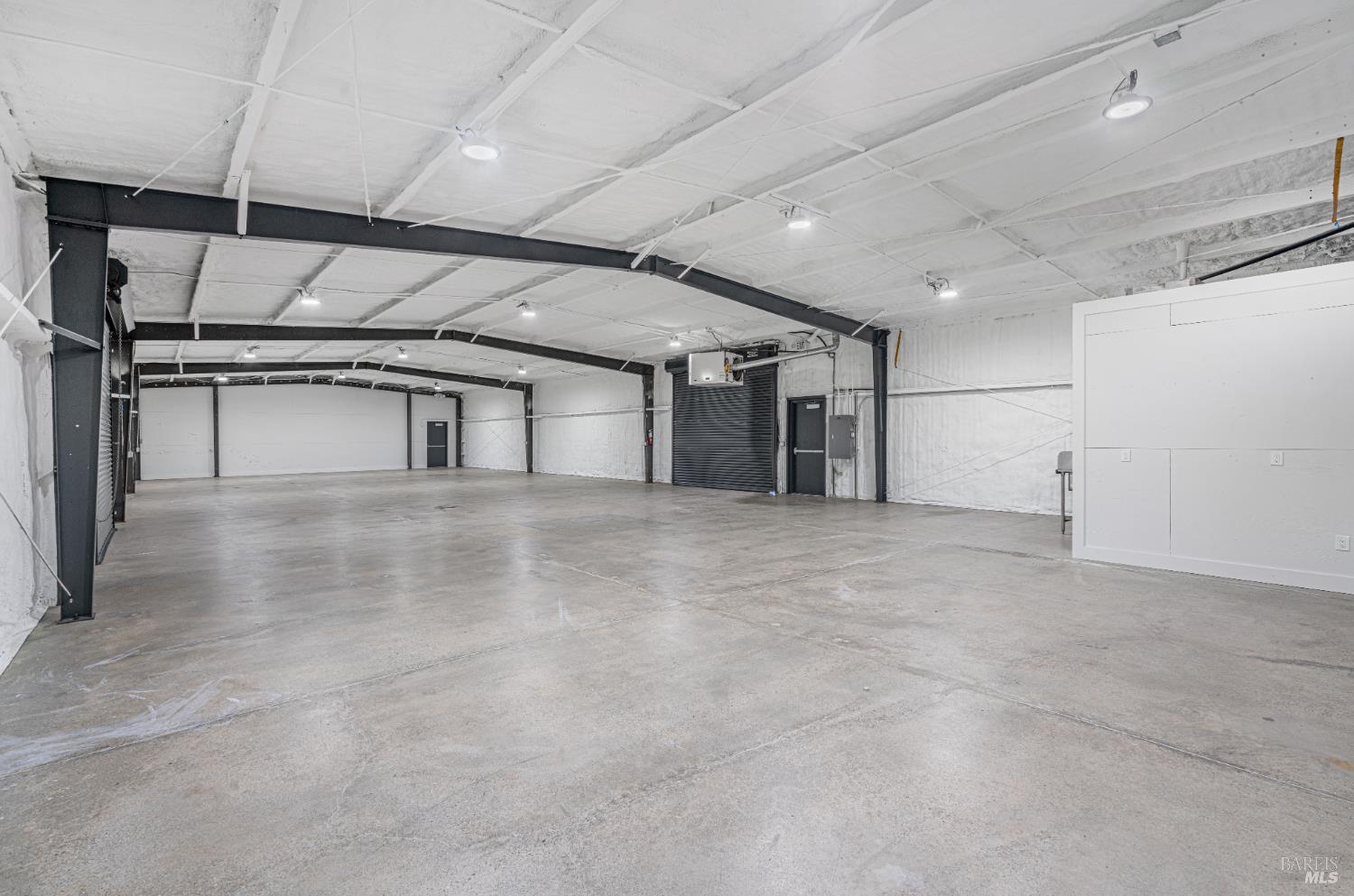 Detail Gallery Image 28 of 69 For 10342 Old Redwood Hwy, Windsor,  CA 95492 - – Beds | – Baths