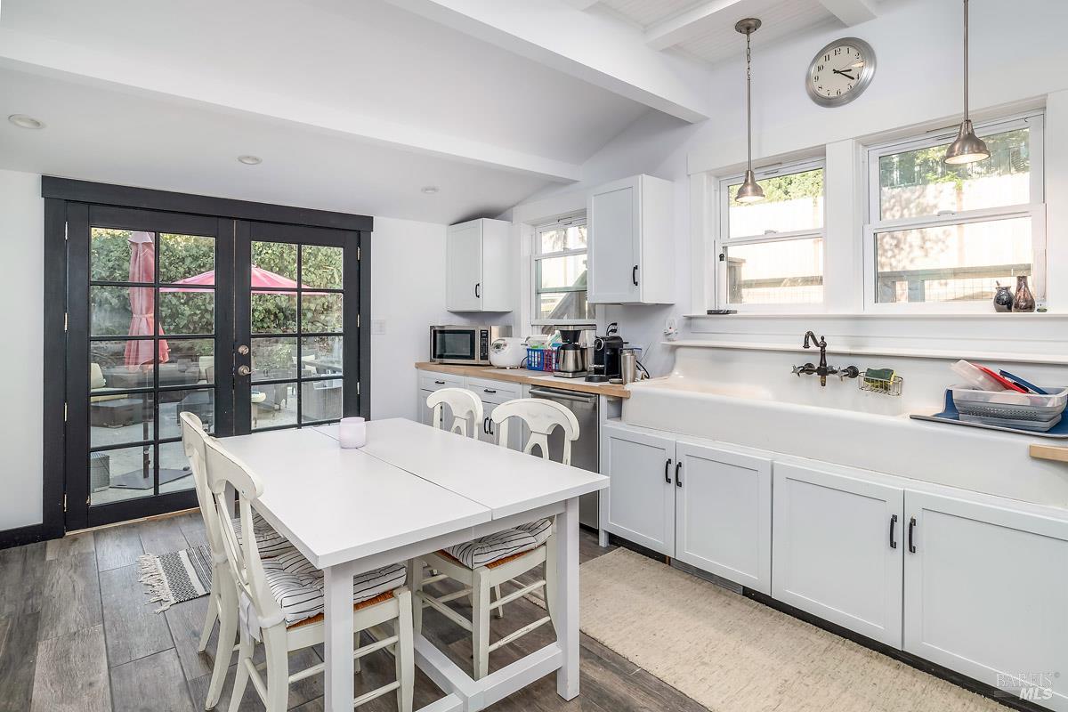 Detail Gallery Image 11 of 58 For 120 Villa Ave, San Rafael,  CA 94901 - 6 Beds | 5/1 Baths