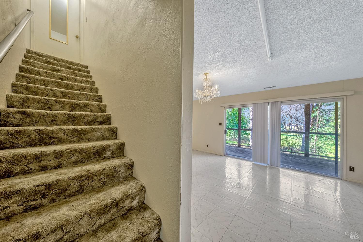 Detail Gallery Image 25 of 47 For 16345 Tee Rd, Cobb,  CA 95426 - 2 Beds | 2/1 Baths