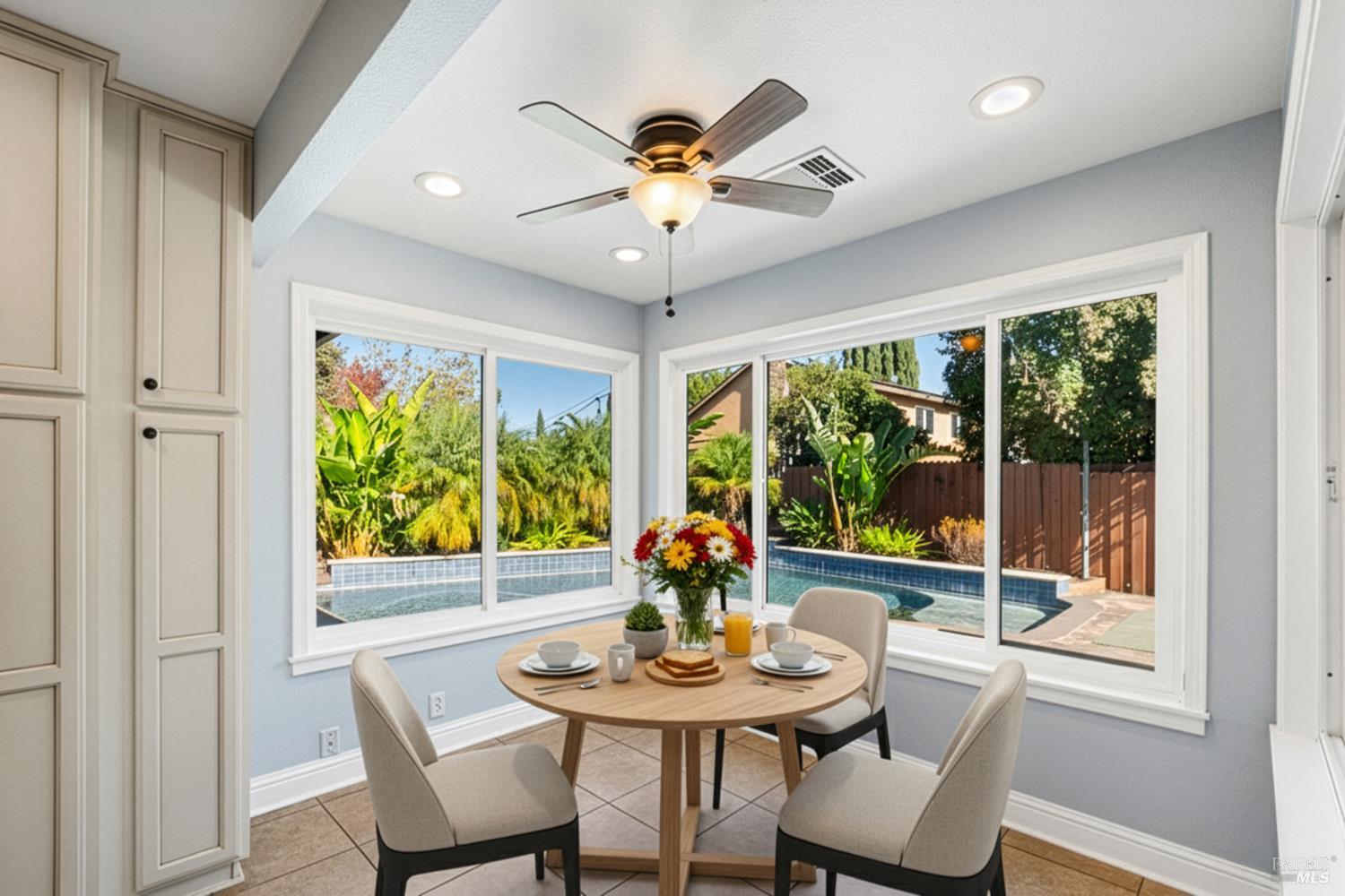 Detail Gallery Image 13 of 52 For 313 Timber Dr, Vacaville,  CA 95688 - 3 Beds | 2 Baths