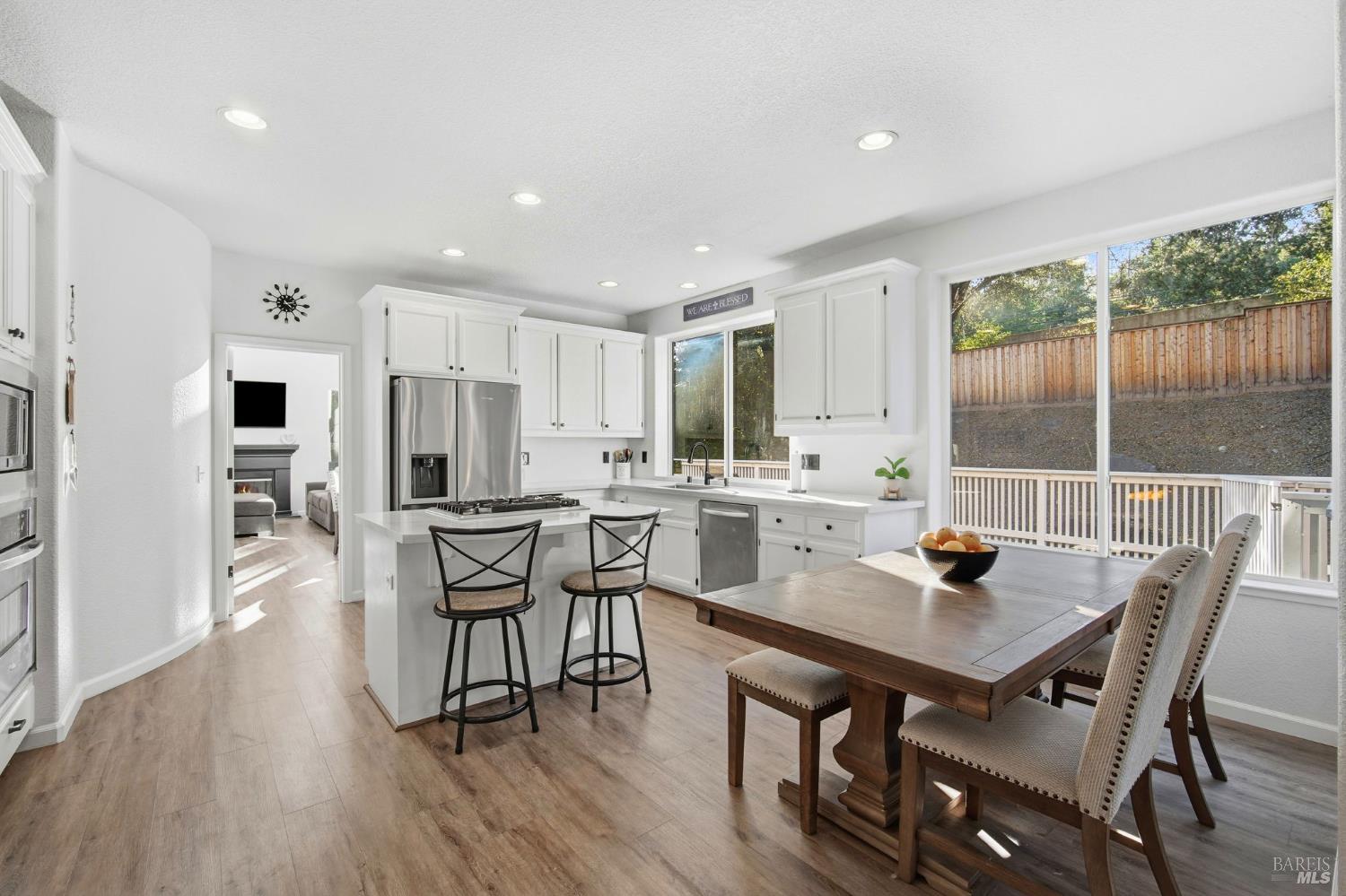 Detail Gallery Image 29 of 72 For 116 Yulupa Cir, Santa Rosa,  CA 95405 - 4 Beds | 3/1 Baths