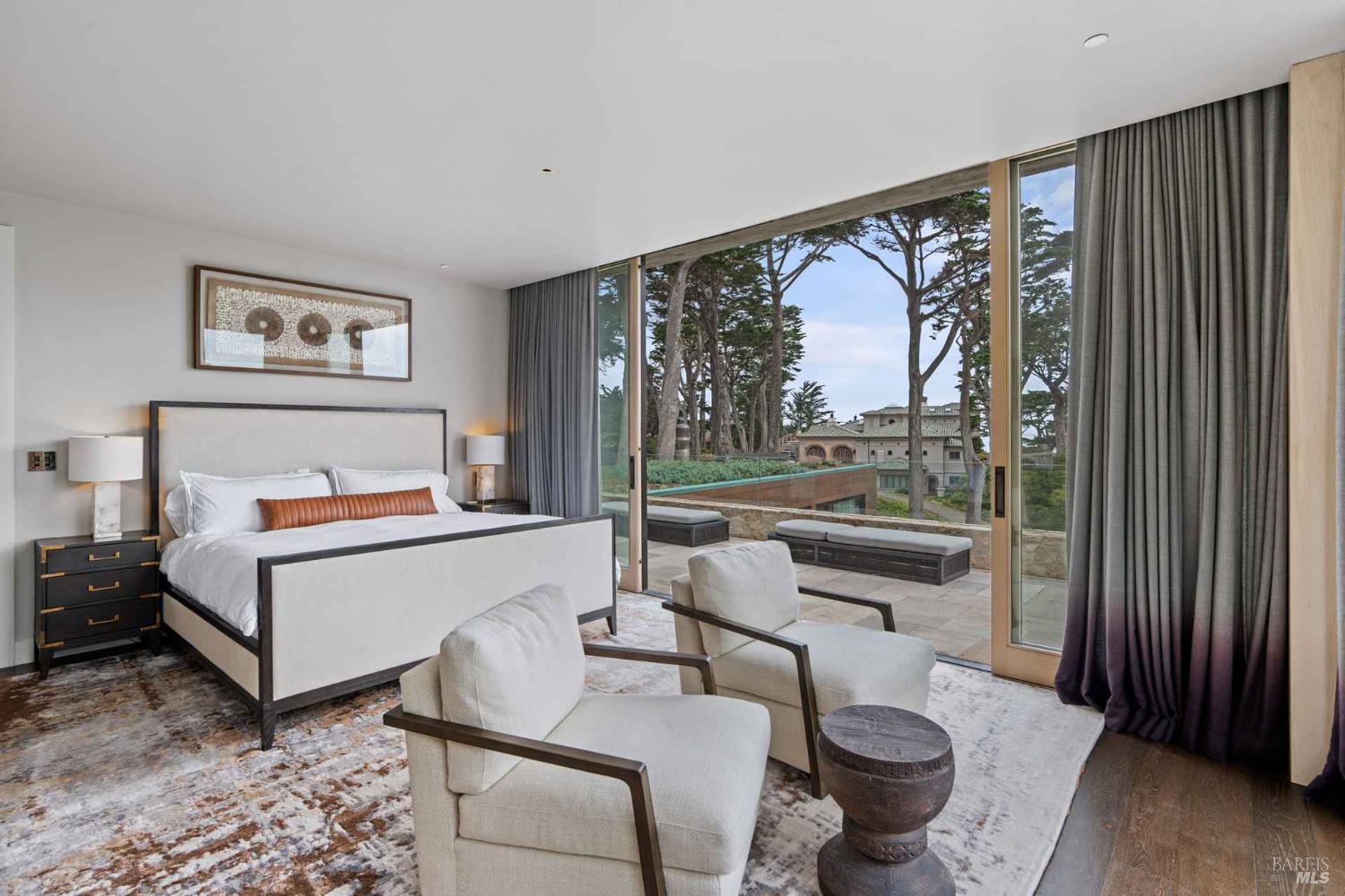 Detail Gallery Image 4 of 35 For 230 Highway 1 Unkn, Carmel,  CA 93923 - 5 Beds | 4/2 Baths