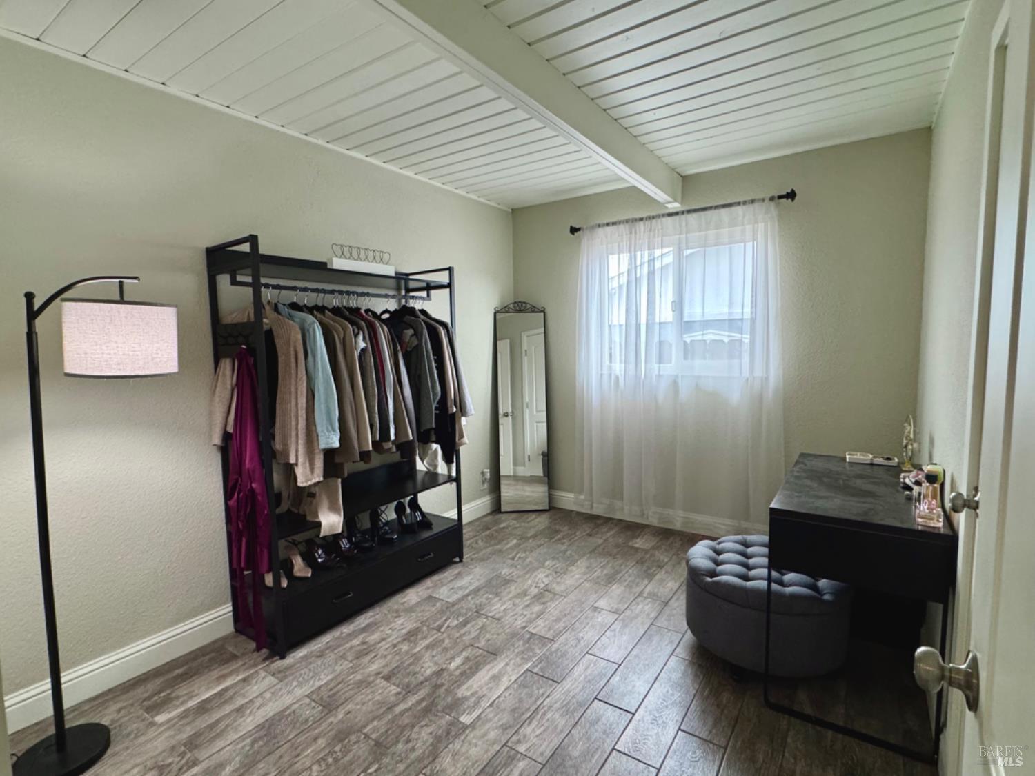 Detail Gallery Image 9 of 12 For 469 La Jolla St, Vallejo,  CA 94591 - 3 Beds | 1 Baths