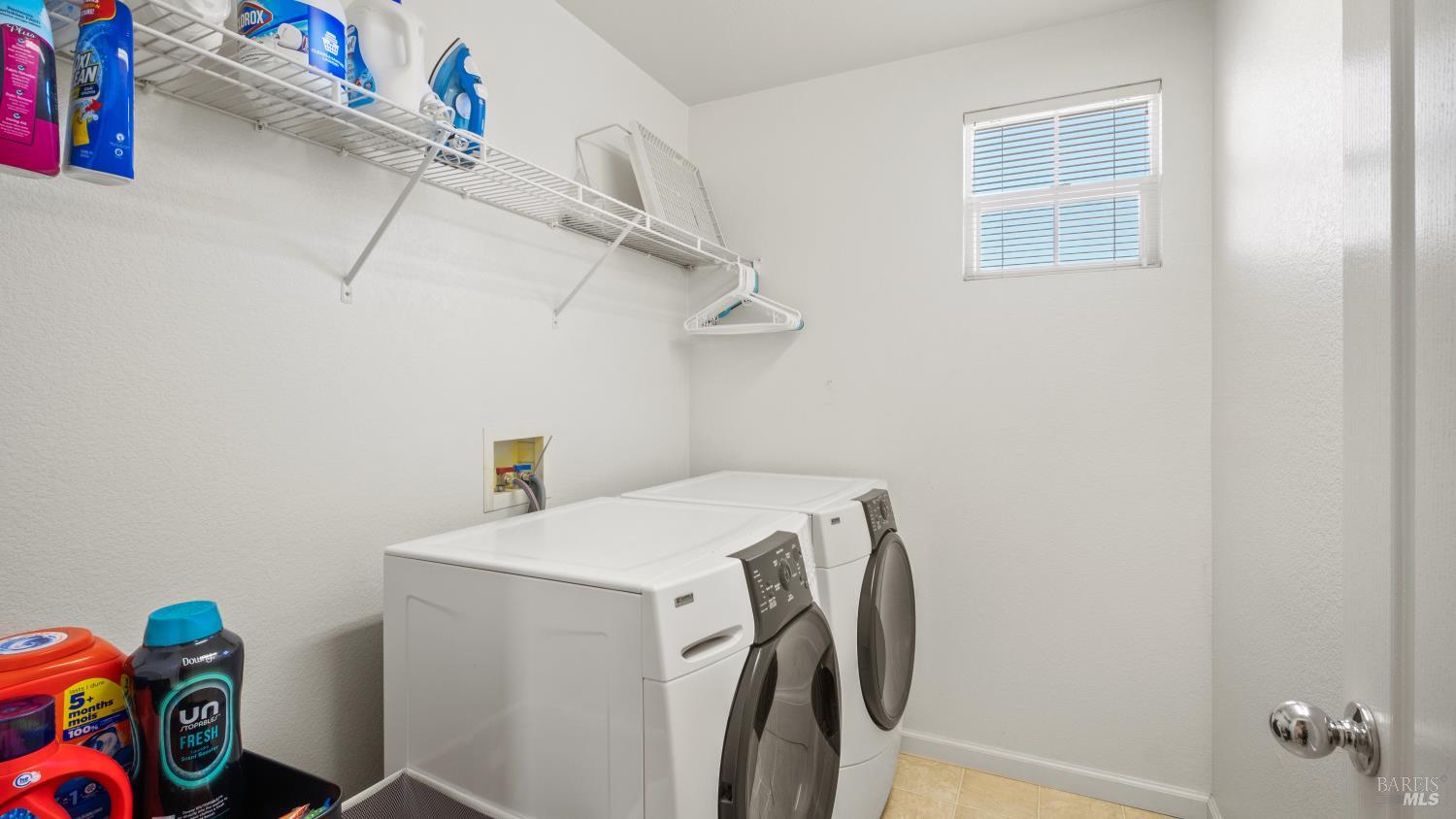 Detail Gallery Image 34 of 55 For 2025 Rehrmann Dr, Dixon,  CA 95620 - 4 Beds | 3 Baths