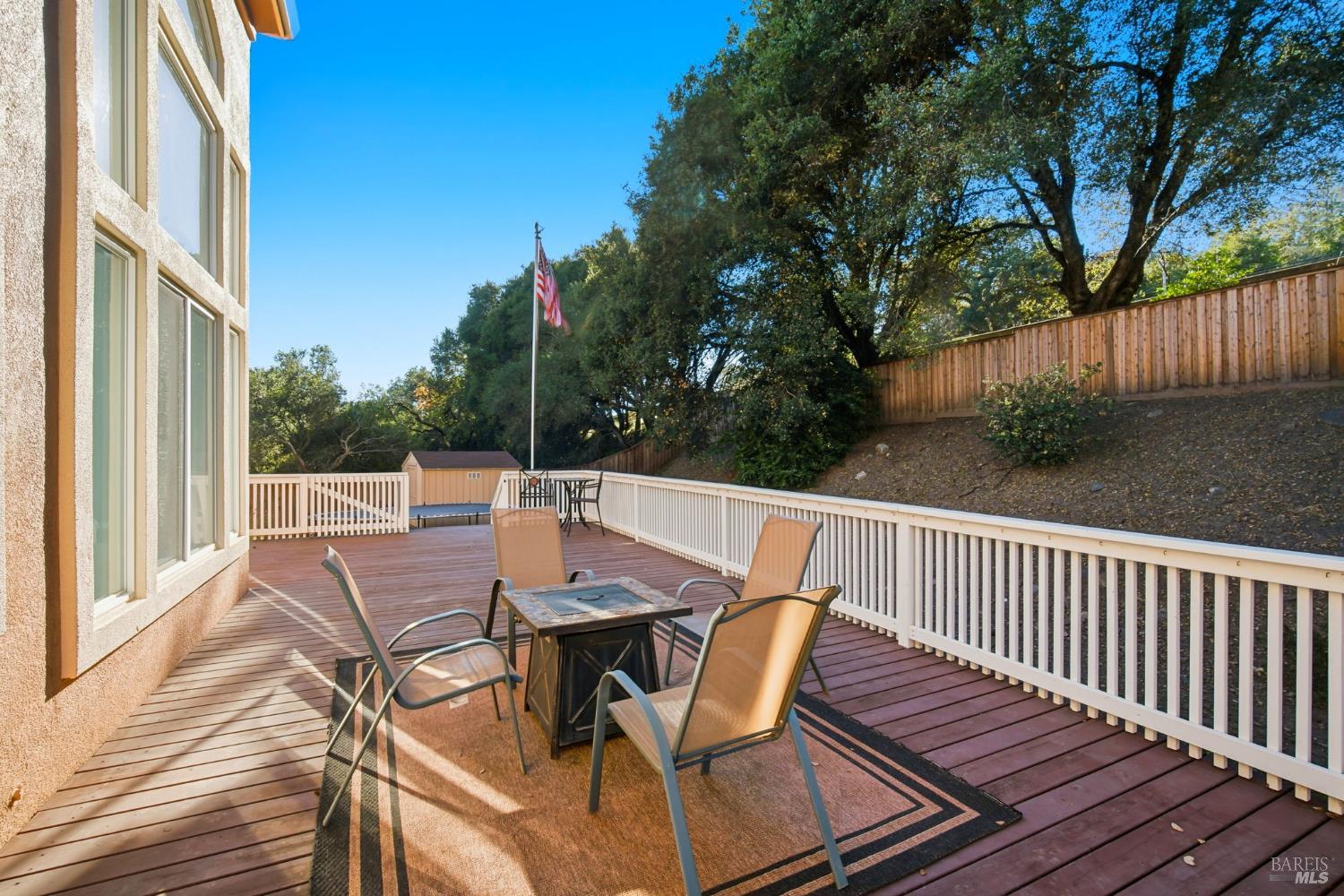 Detail Gallery Image 57 of 72 For 116 Yulupa Cir, Santa Rosa,  CA 95405 - 4 Beds | 3/1 Baths