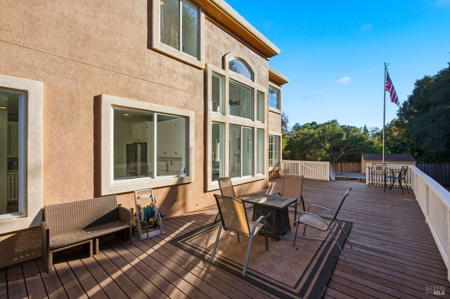 Detail Gallery Image 58 of 72 For 116 Yulupa Cir, Santa Rosa,  CA 95405 - 4 Beds | 3/1 Baths