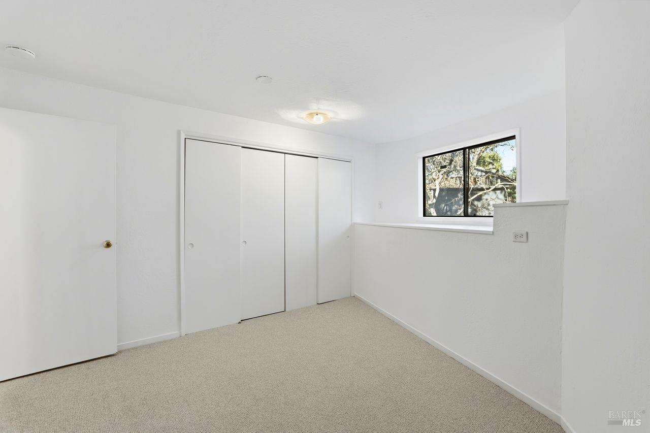 Detail Gallery Image 30 of 33 For 50 Oak Ave, Novato,  CA 94945 - 3 Beds | 2 Baths