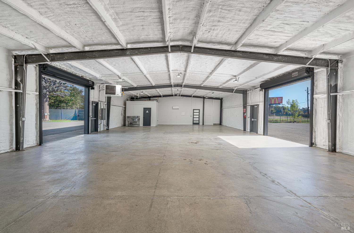 Detail Gallery Image 38 of 69 For 10342 Old Redwood Hwy, Windsor,  CA 95492 - – Beds | – Baths