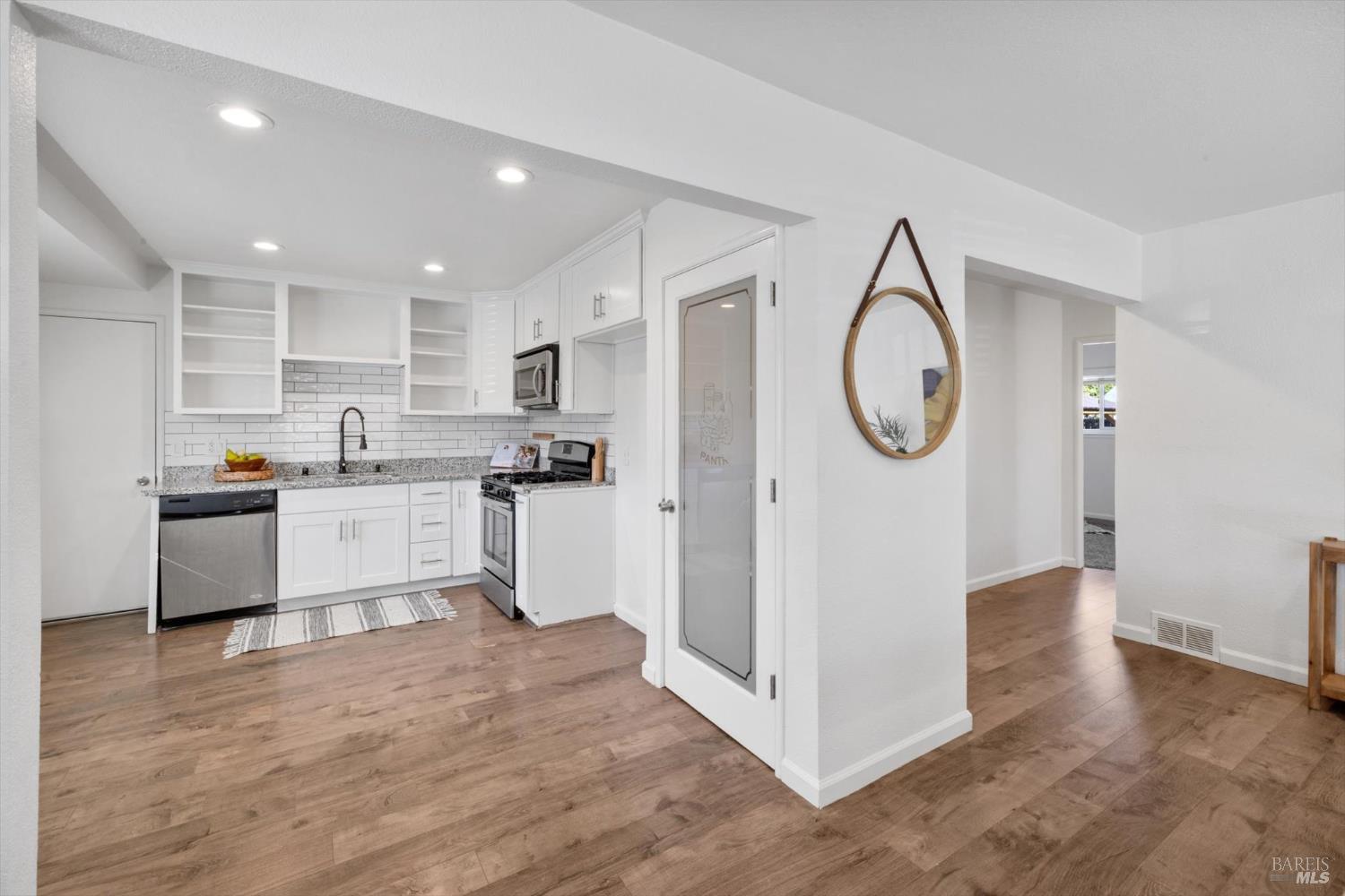 Detail Gallery Image 18 of 68 For 372 Acacia St, Vacaville,  CA 95688 - 3 Beds | 2 Baths