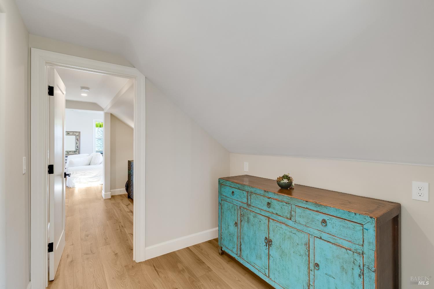 Detail Gallery Image 32 of 53 For 1185 W K St, Benicia,  CA 94510 - 4 Beds | 4 Baths