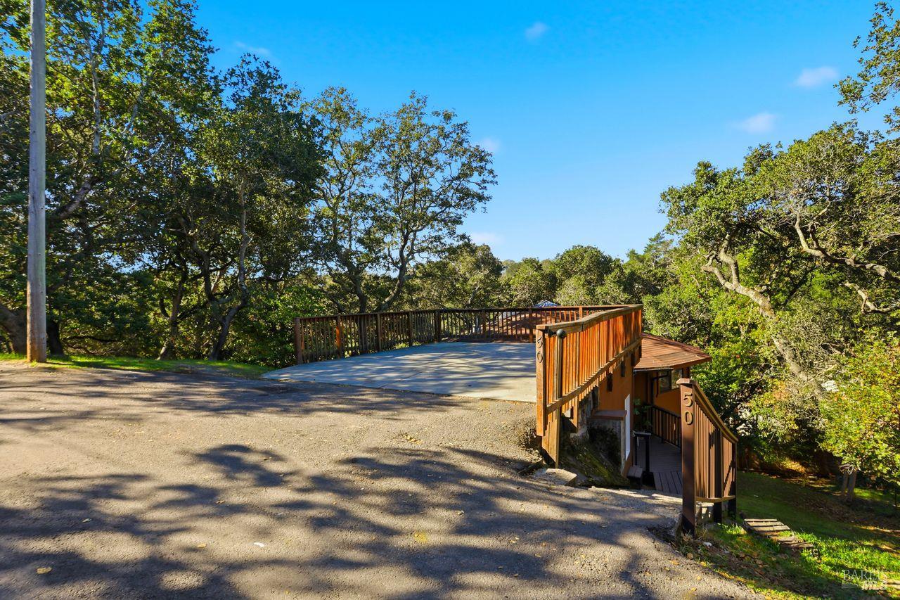 Detail Gallery Image 23 of 33 For 50 Oak Ave, Novato,  CA 94945 - 3 Beds | 2 Baths