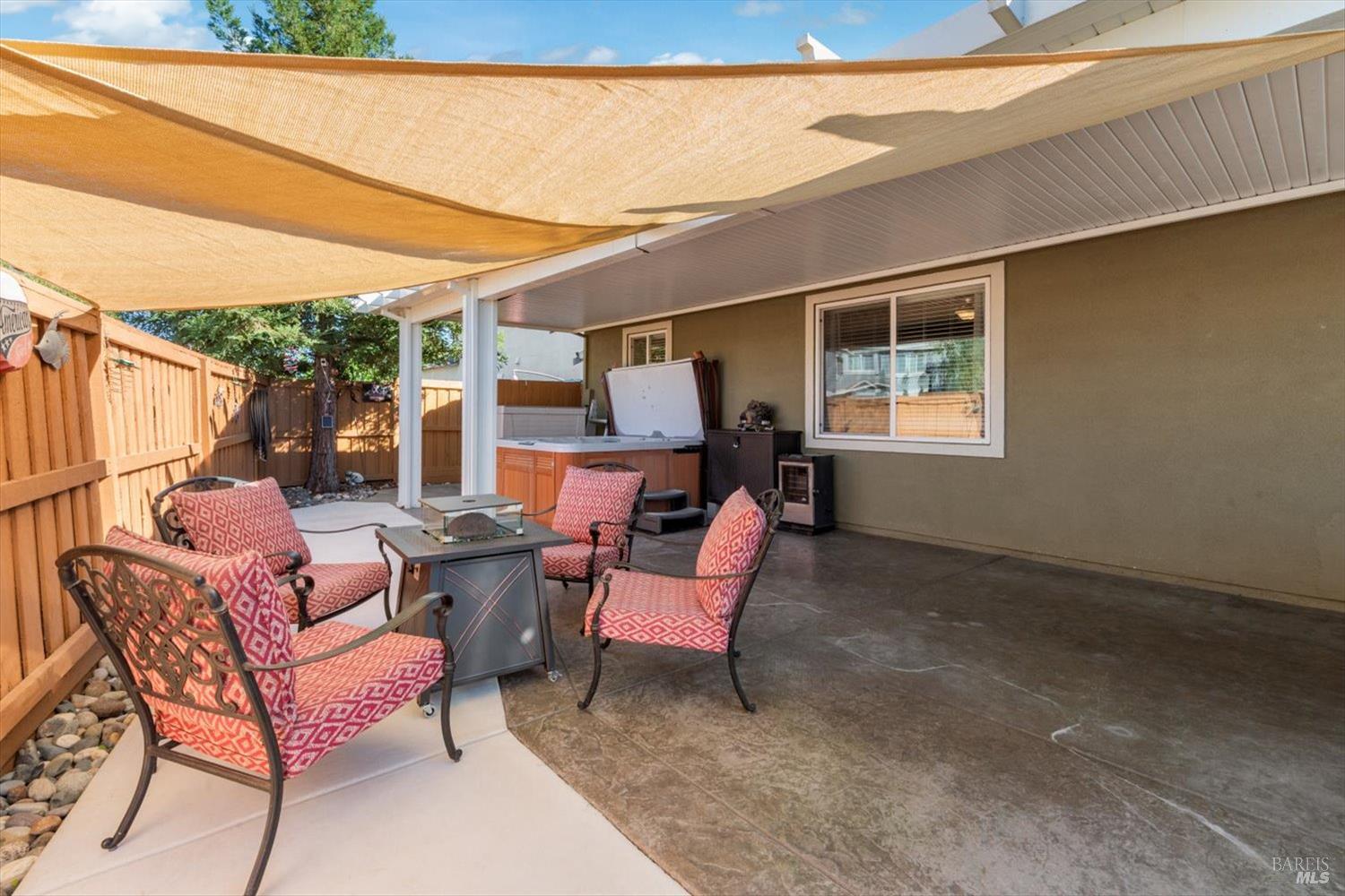 Detail Gallery Image 52 of 72 For 829 Embassy Cir, Vacaville,  CA 95688 - 3 Beds | 2 Baths