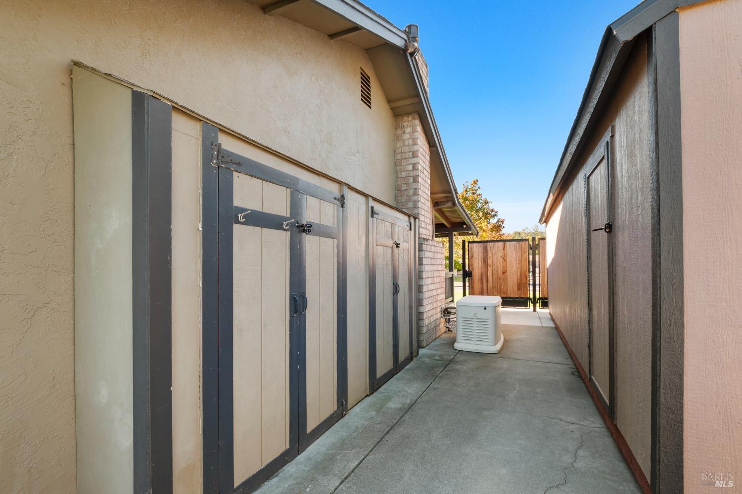 Detail Gallery Image 44 of 52 For 313 Timber Dr, Vacaville,  CA 95688 - 3 Beds | 2 Baths