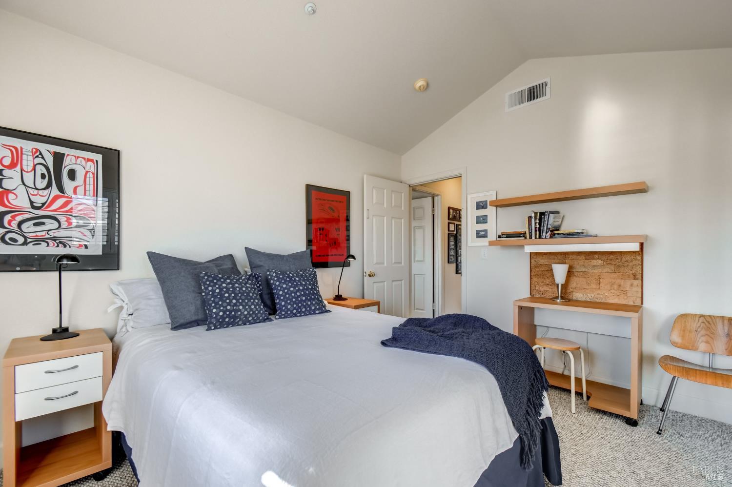 Detail Gallery Image 27 of 35 For Address Is Not Disclosed, San Rafael,  CA 94901 - 3 Beds | 2/1 Baths