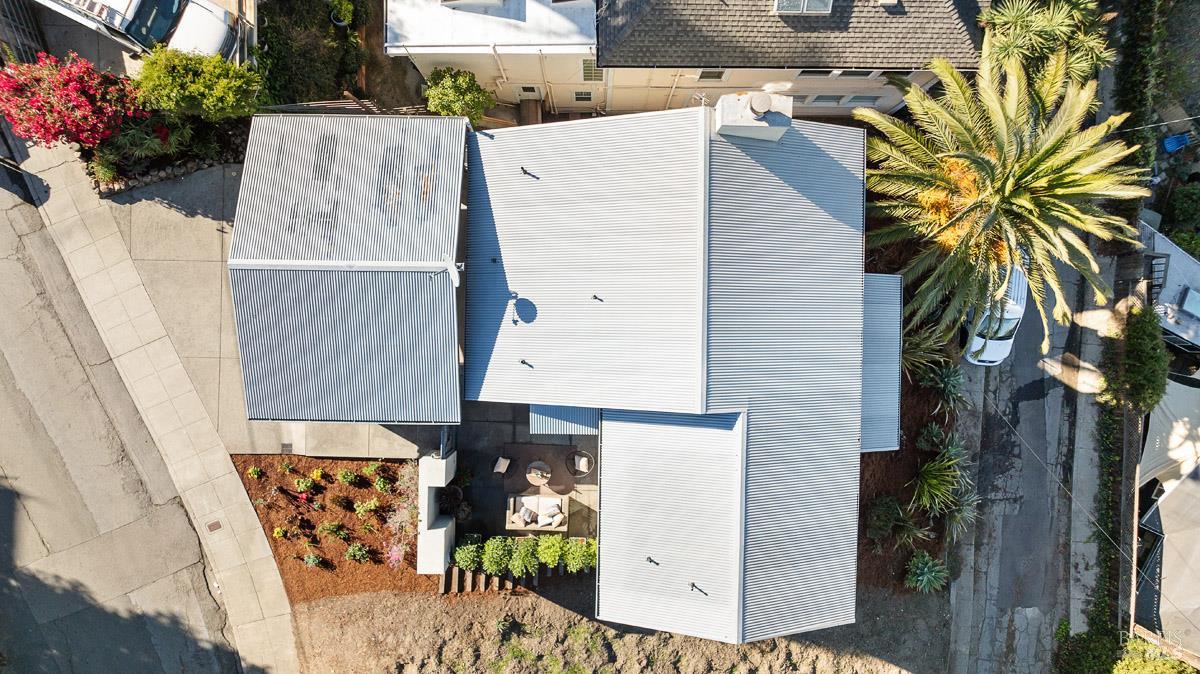 Detail Gallery Image 55 of 56 For 41 Vine Ave, Point Richmond,  CA 94801 - 2 Beds | 2/1 Baths