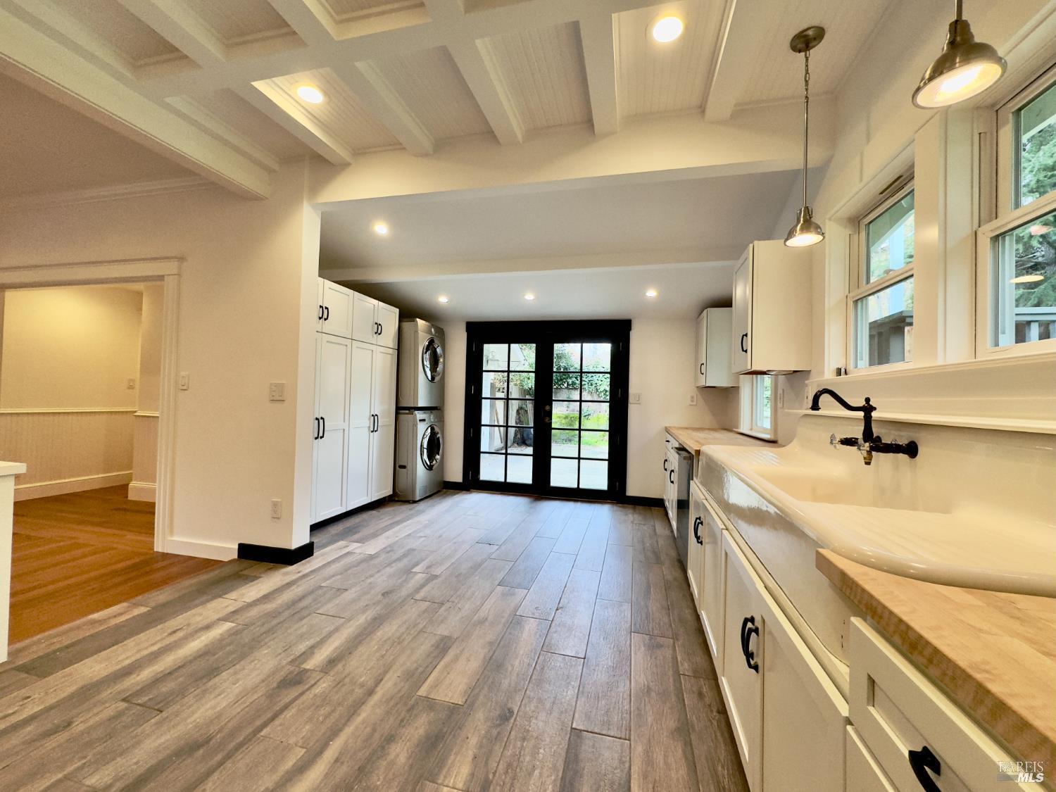 Detail Gallery Image 13 of 58 For 120 Villa Ave, San Rafael,  CA 94901 - 6 Beds | 5/1 Baths