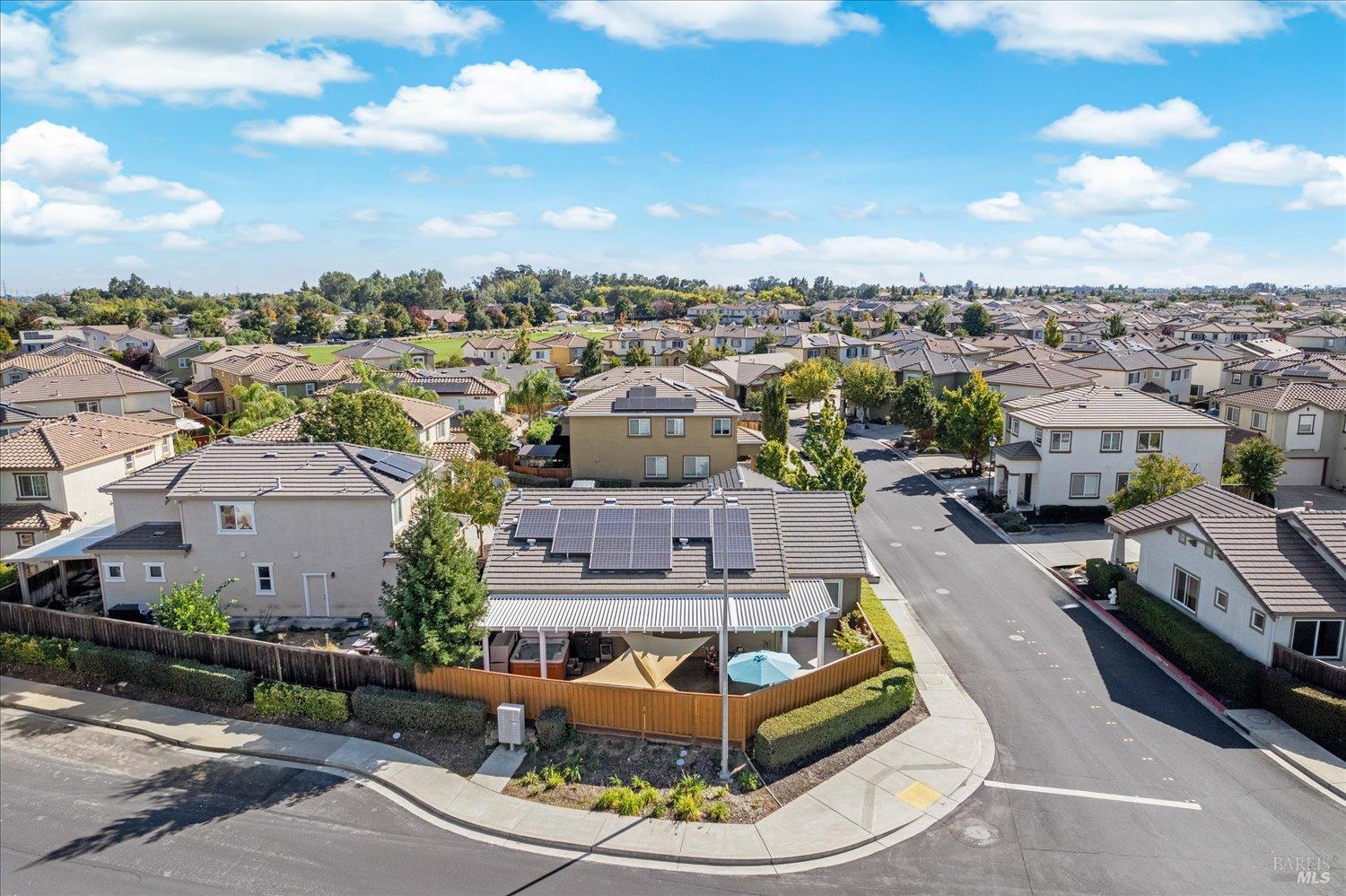 Detail Gallery Image 62 of 72 For 829 Embassy Cir, Vacaville,  CA 95688 - 3 Beds | 2 Baths