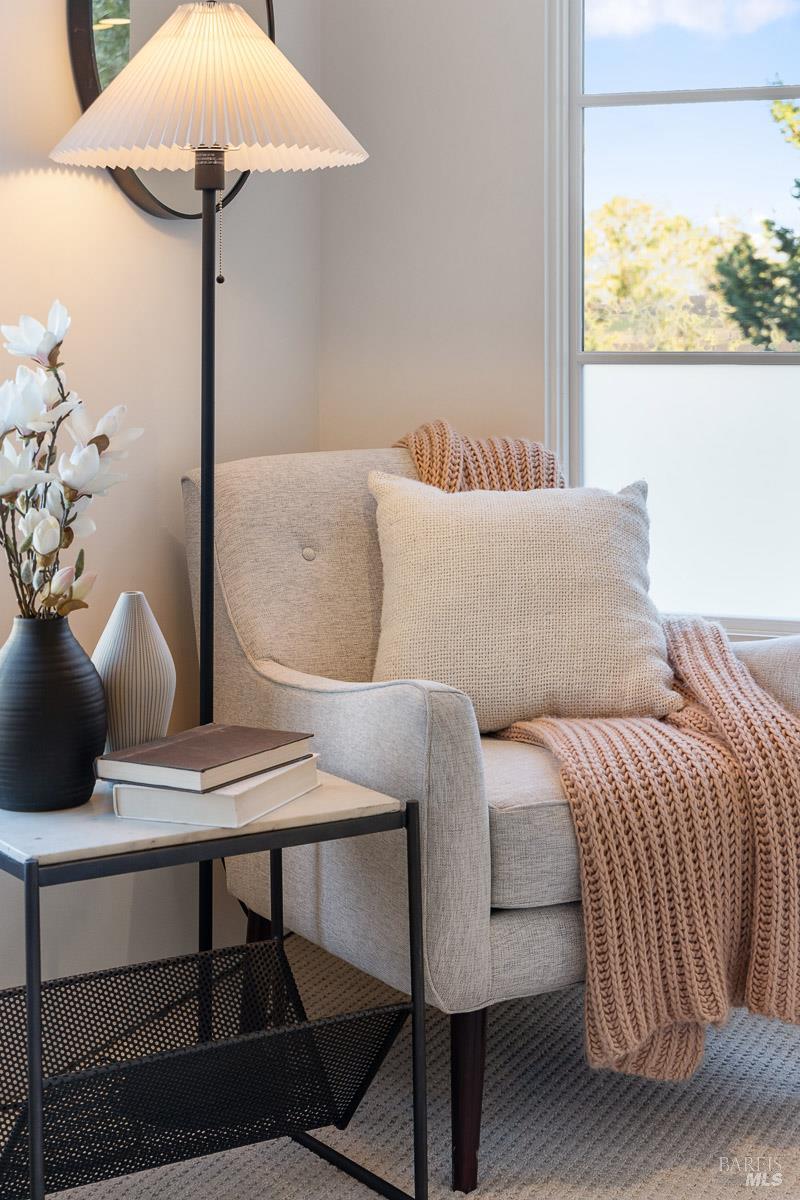 Detail Gallery Image 35 of 56 For 41 Vine Ave, Point Richmond,  CA 94801 - 2 Beds | 2/1 Baths