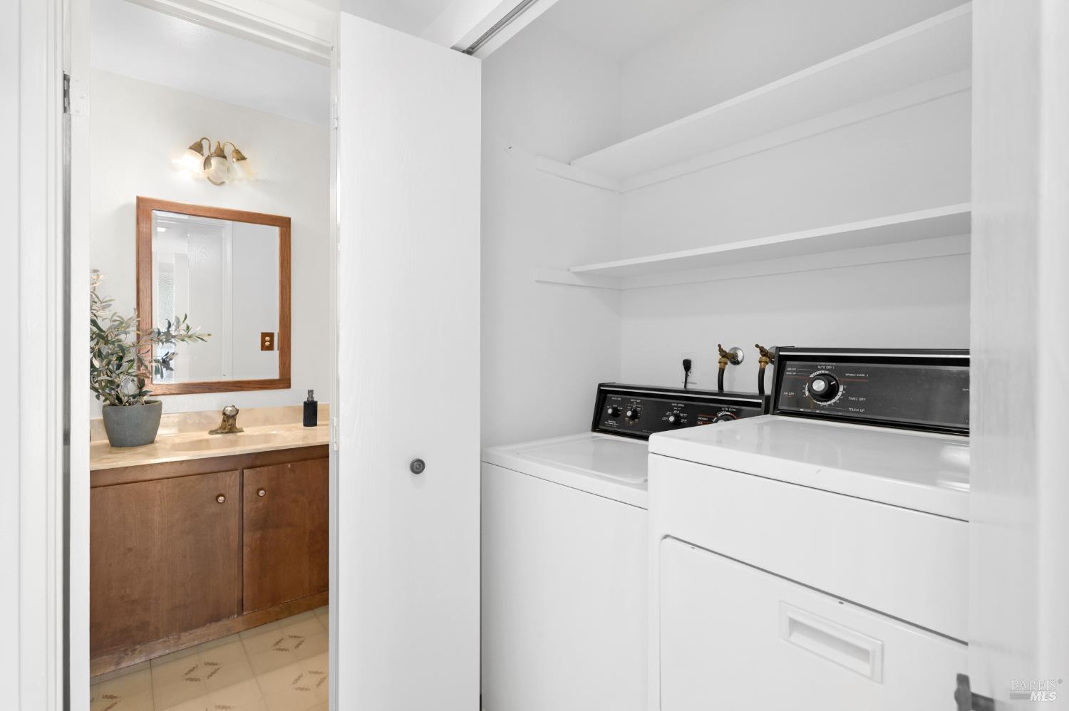 Detail Gallery Image 23 of 34 For 55 Salvatore Dr, Novato,  CA 94949 - 3 Beds | 2/1 Baths