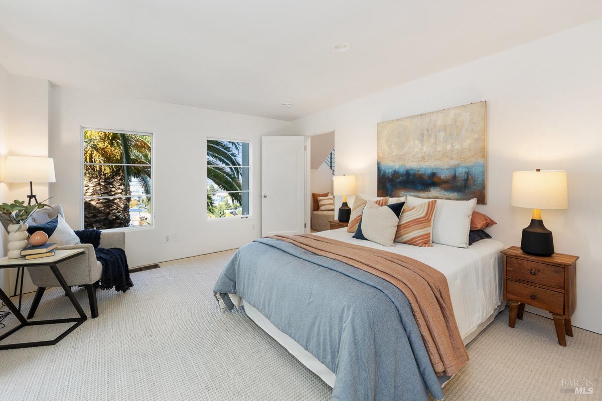 Detail Gallery Image 46 of 56 For 41 Vine Ave, Point Richmond,  CA 94801 - 2 Beds | 2/1 Baths