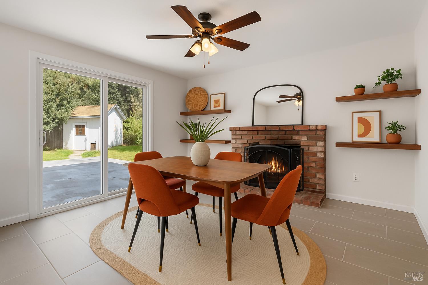 Detail Gallery Image 18 of 43 For 1944 Diamond Way, Fairfield,  CA 94533 - 3 Beds | 2 Baths