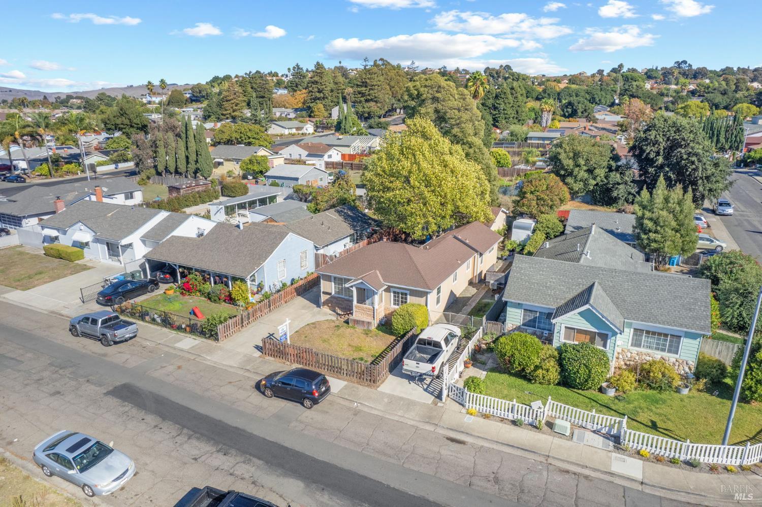 Detail Gallery Image 18 of 26 For 532 Almond Dr, Vallejo,  CA 94589 - 5 Beds | 3 Baths