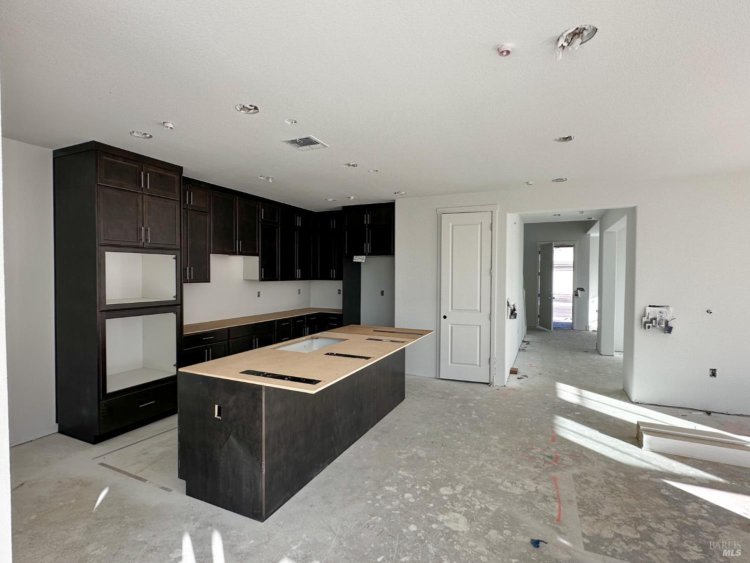 Detail Gallery Image 35 of 36 For 400 Beyers St, Oakley,  CA 94561 - 4 Beds | 3/1 Baths