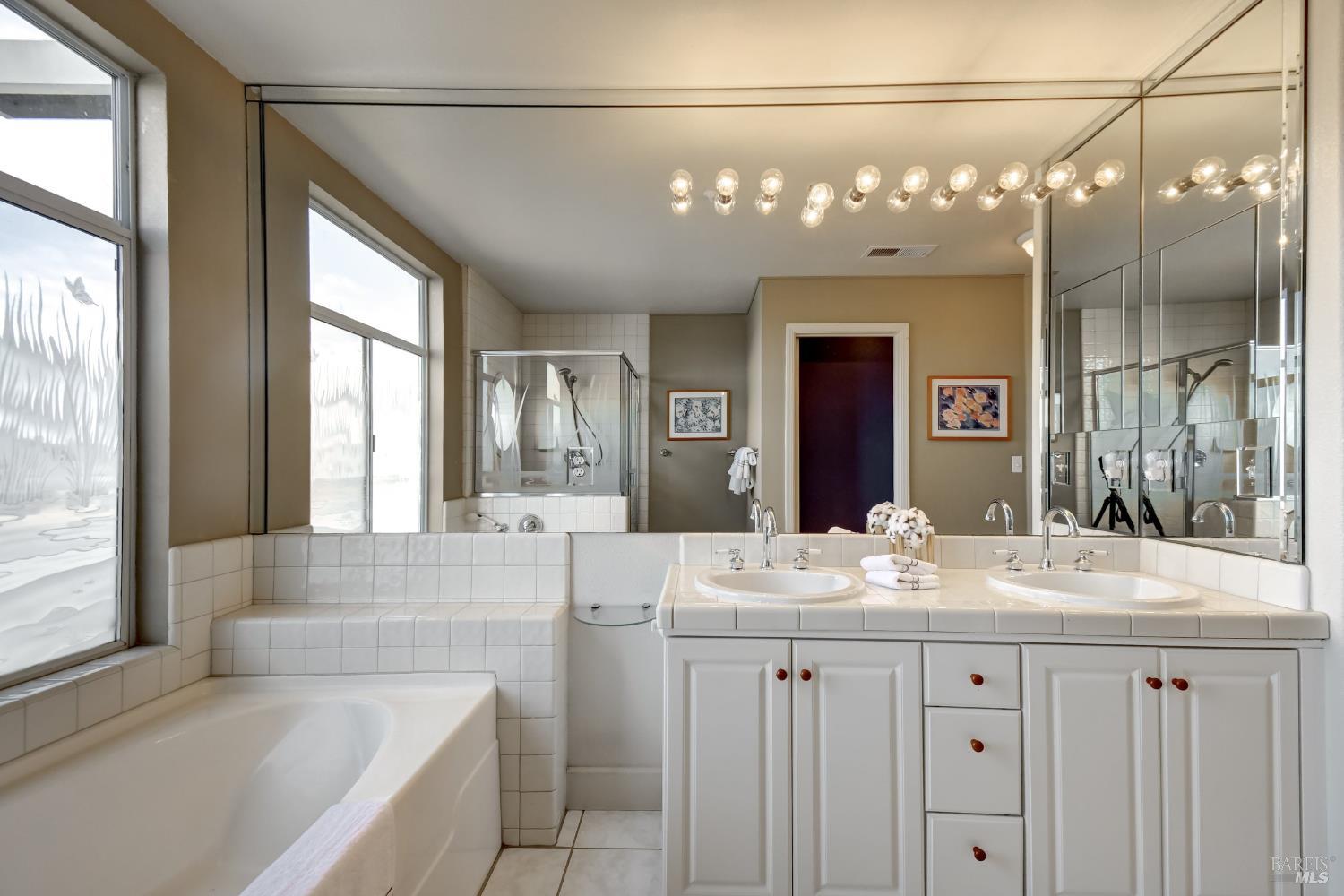 Detail Gallery Image 23 of 35 For Address Is Not Disclosed, San Rafael,  CA 94901 - 3 Beds | 2/1 Baths