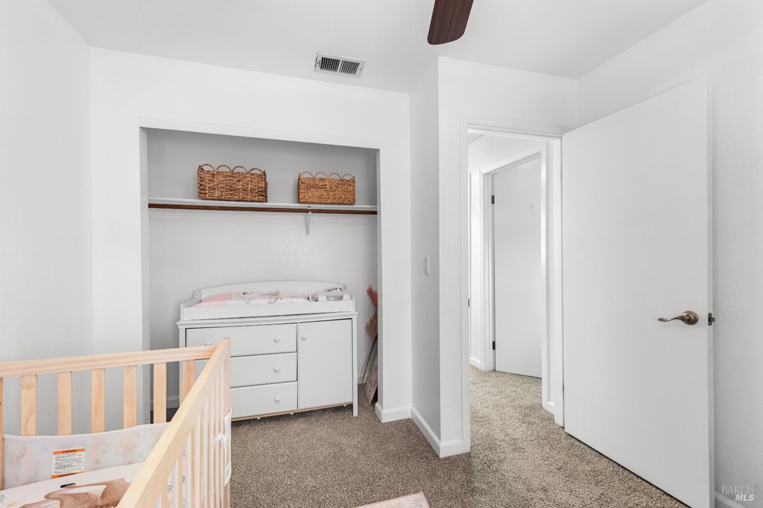 Detail Gallery Image 26 of 32 For 114 Francis Cir, Rohnert Park,  CA 94928 - 3 Beds | 2/1 Baths