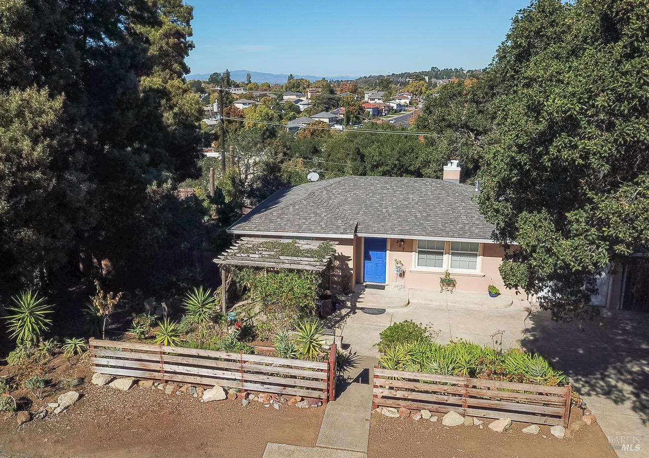 Detail Gallery Image 4 of 32 For 257 Mountain View Ave, Vallejo,  CA 94590 - 2 Beds | 1 Baths