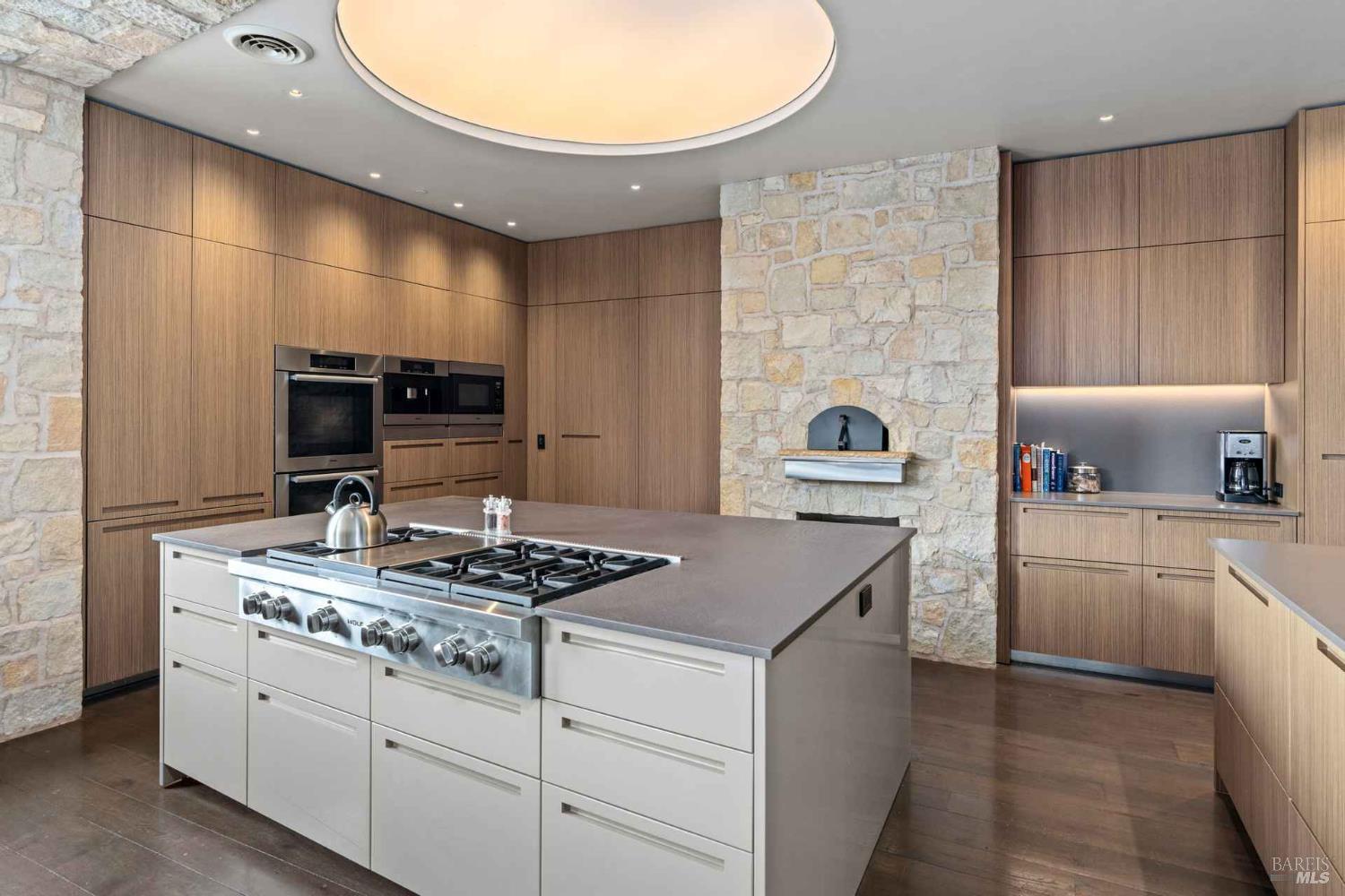 Detail Gallery Image 17 of 35 For 230 Highway 1 Unkn, Carmel,  CA 93923 - 5 Beds | 4/2 Baths