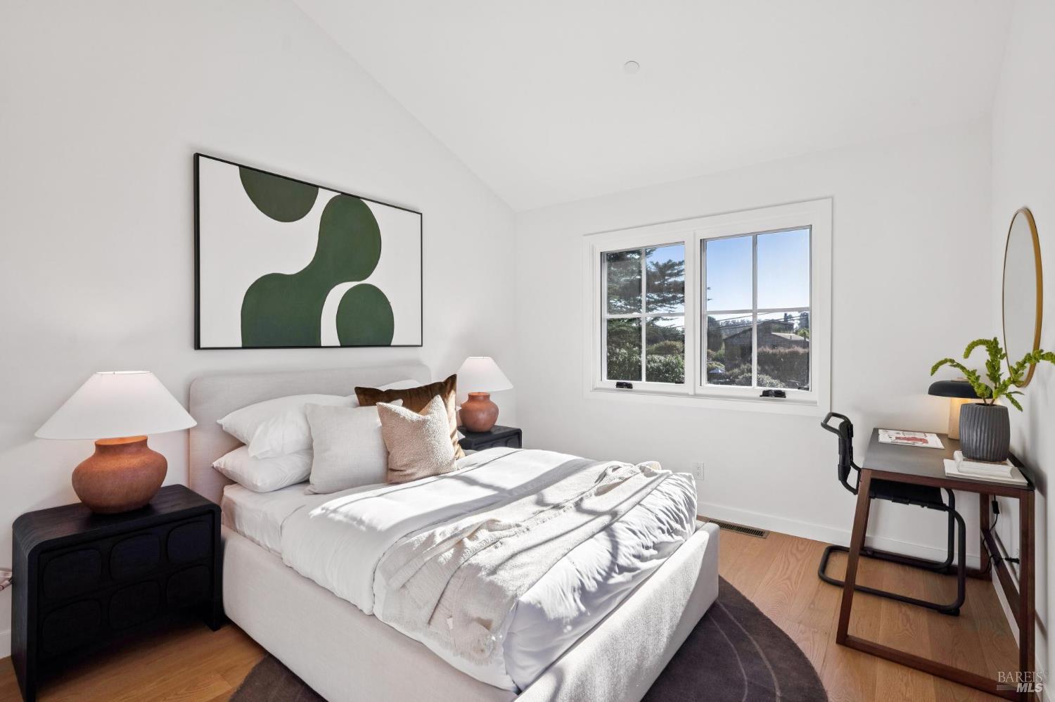 Detail Gallery Image 12 of 38 For 185 Elm Rd, Bolinas,  CA 94924 - 3 Beds | 3 Baths